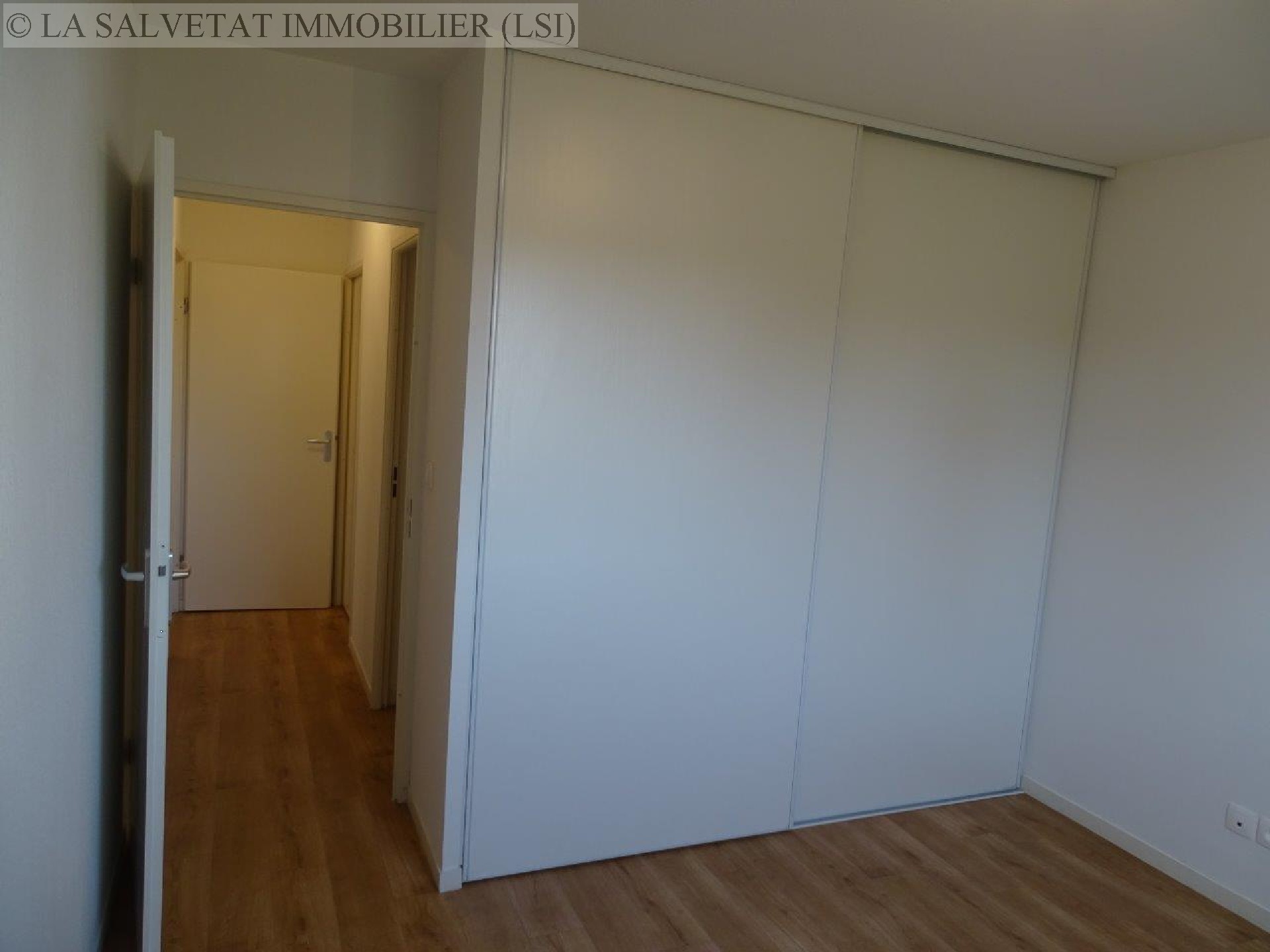 Location appartement - LA SALVETAT ST GILLES<br>42,81 m², 2 pièces