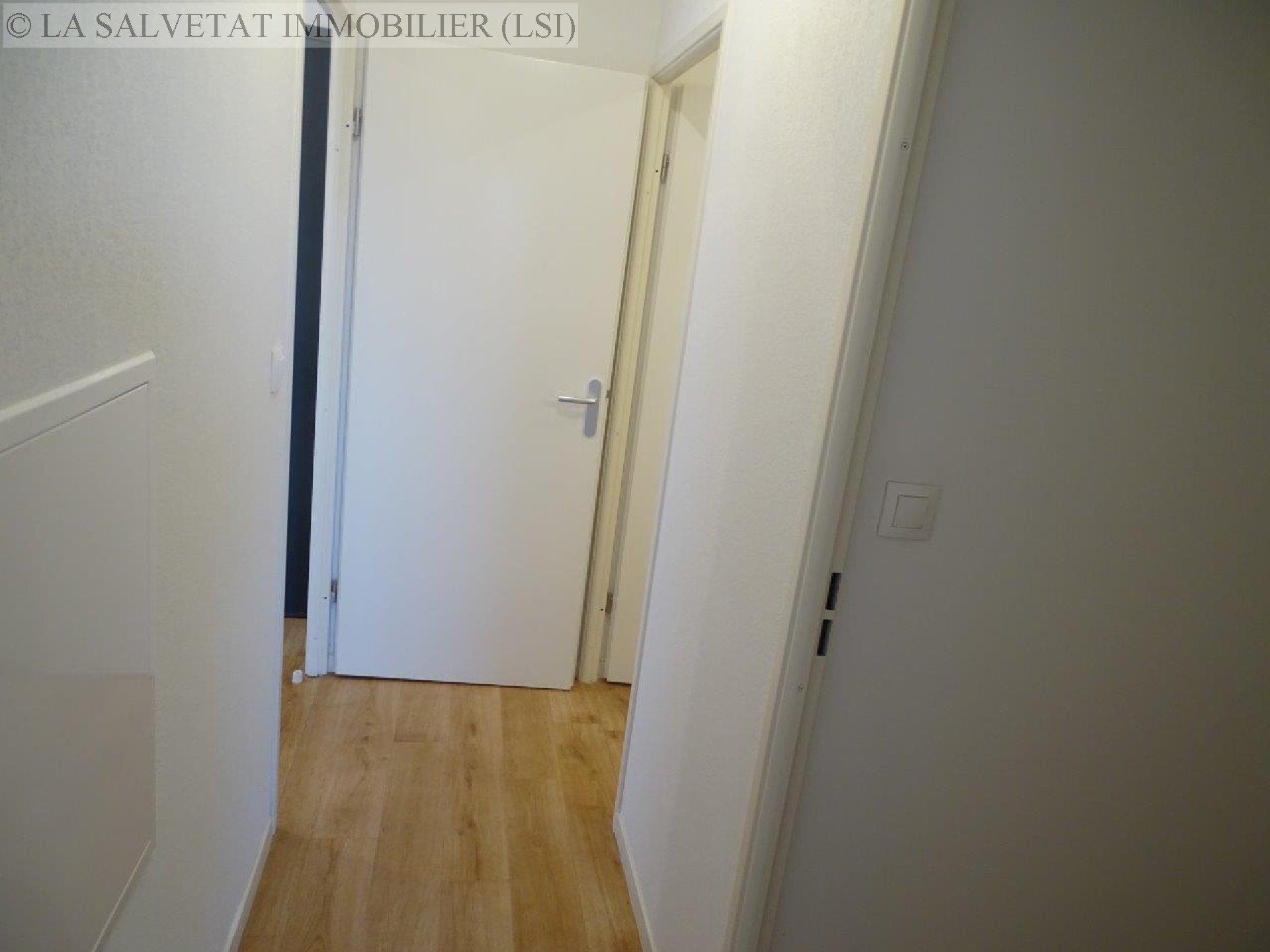 Location appartement - LA SALVETAT ST GILLES<br>42,81 m², 2 pièces