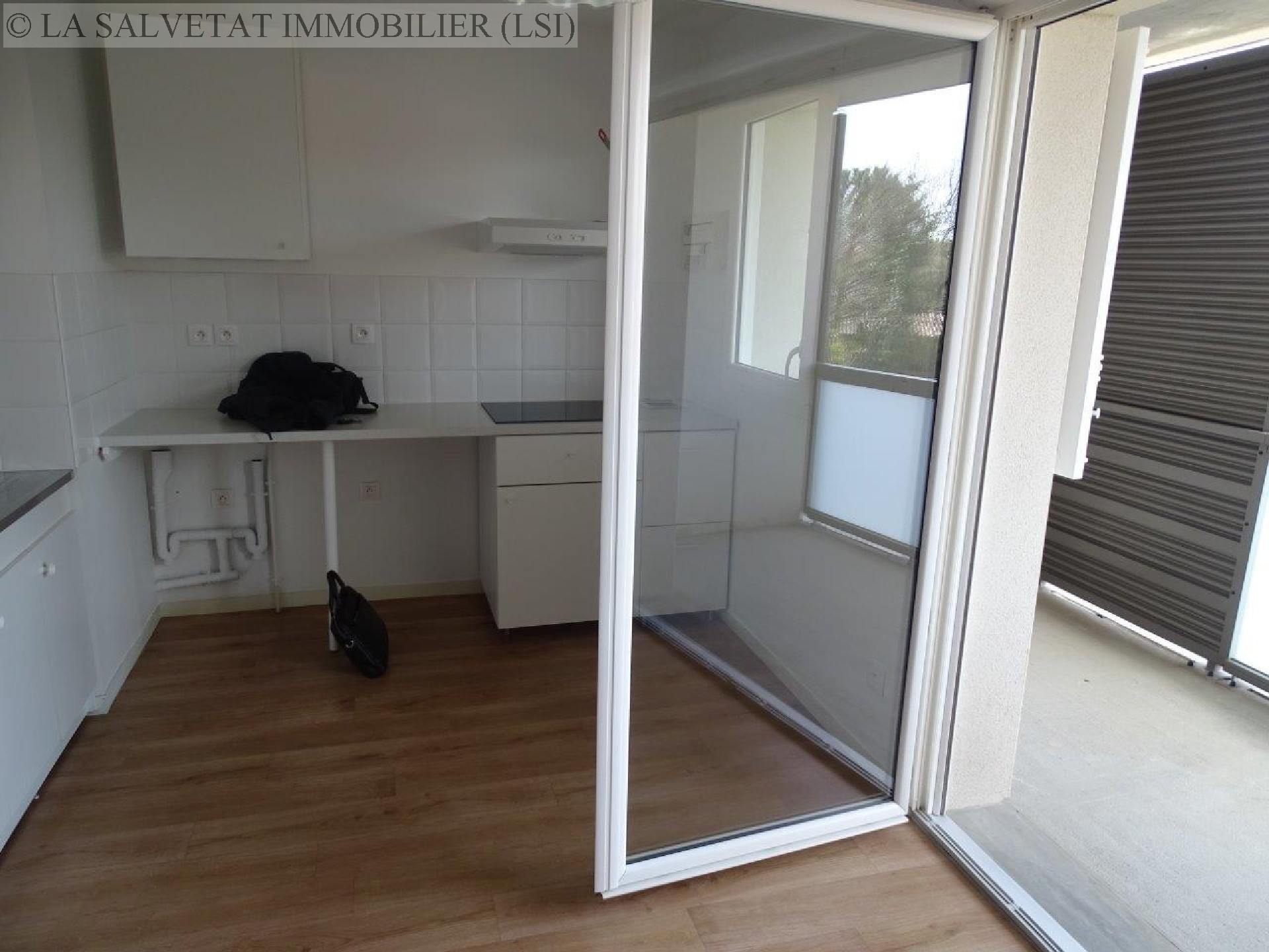 Location appartement - LA SALVETAT ST GILLES<br>42,81 m², 2 pièces