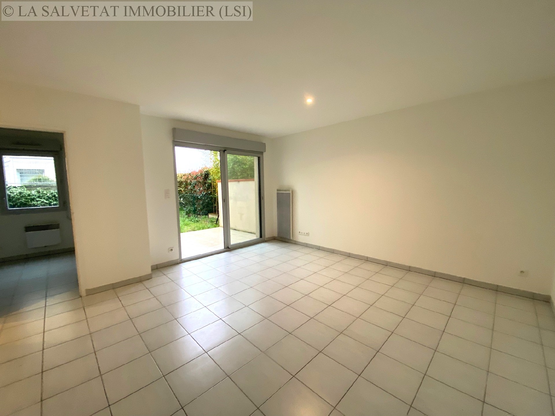 Vente appartement - LA SALVETAT ST GILLES<br>42 m², 2 pièces