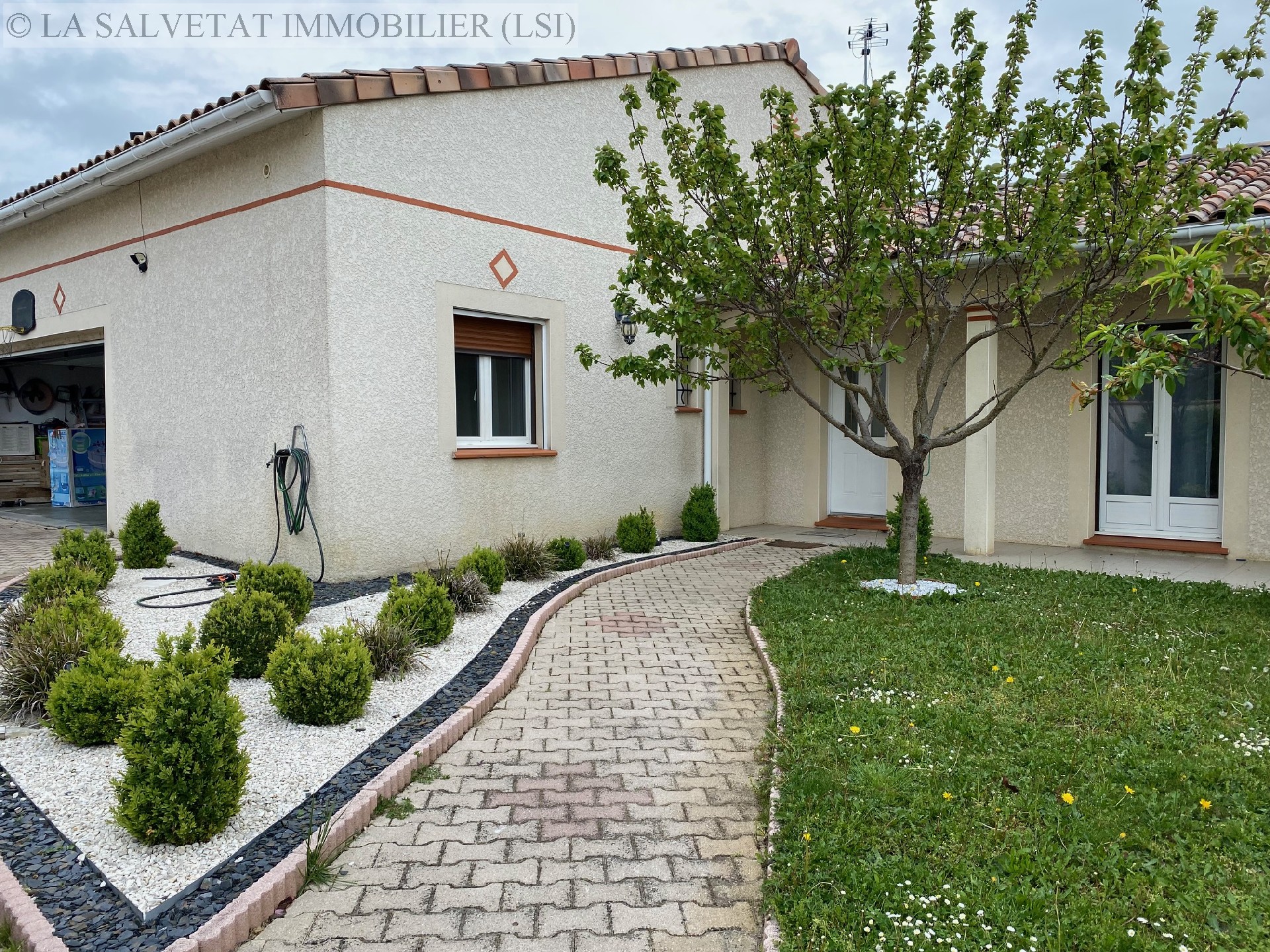 Vente maison-villa - FONTENILLES<br>160 m², 7 pièces
