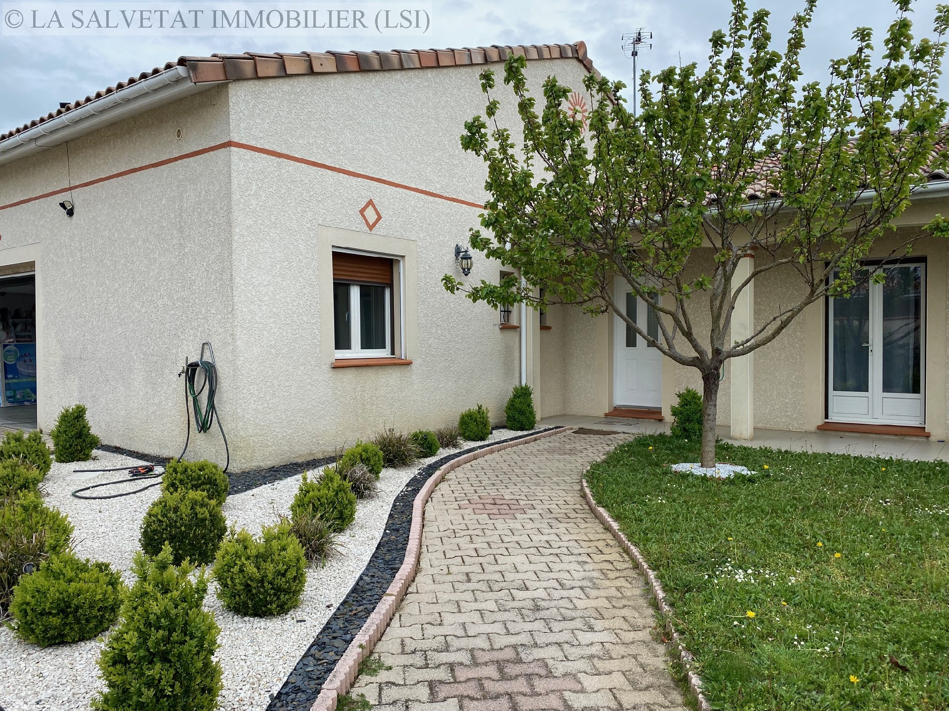 Vente maison-villa - FONTENILLES<br>160 m², 7 pièces