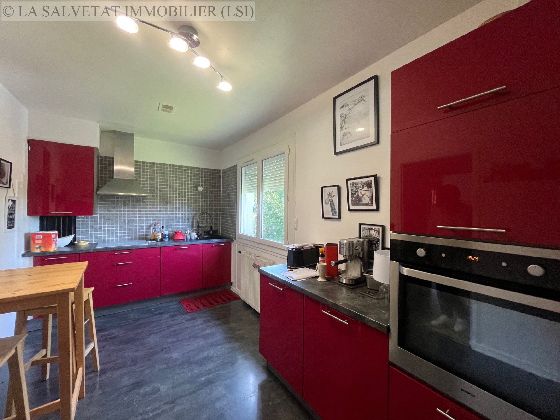 Vente maison-villa - FONTENILLES<br>170 m², 6 pièces