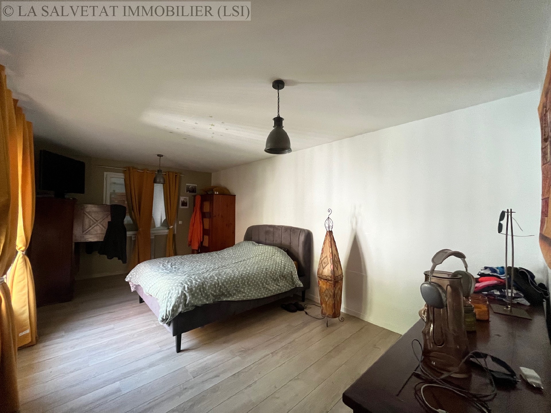Vente maison-villa - FONTENILLES<br>170 m², 6 pièces