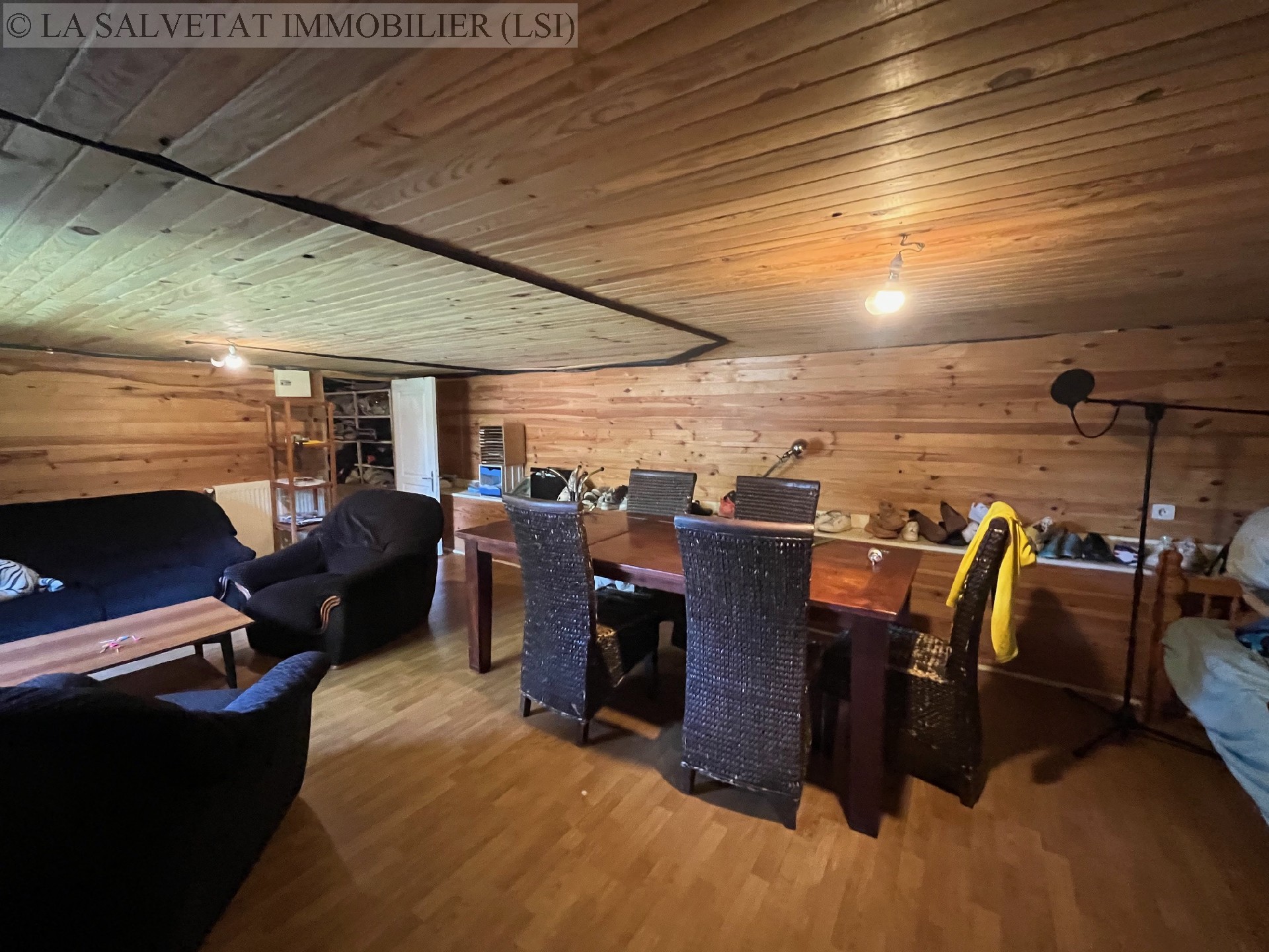 Vente maison-villa - FONTENILLES<br>170 m², 6 pièces