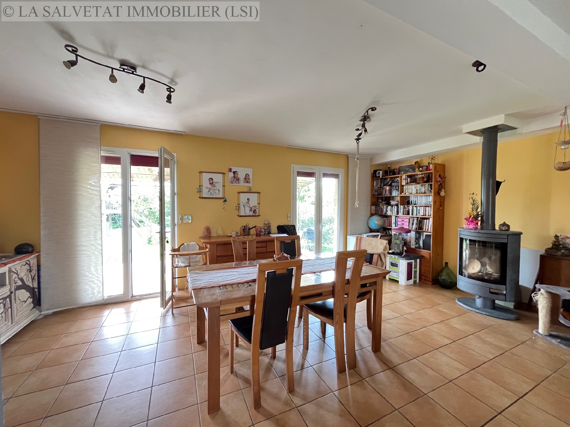 Vente maison-villa - LA SALVETAT ST GILLES<br>128 m², 5 pièces
