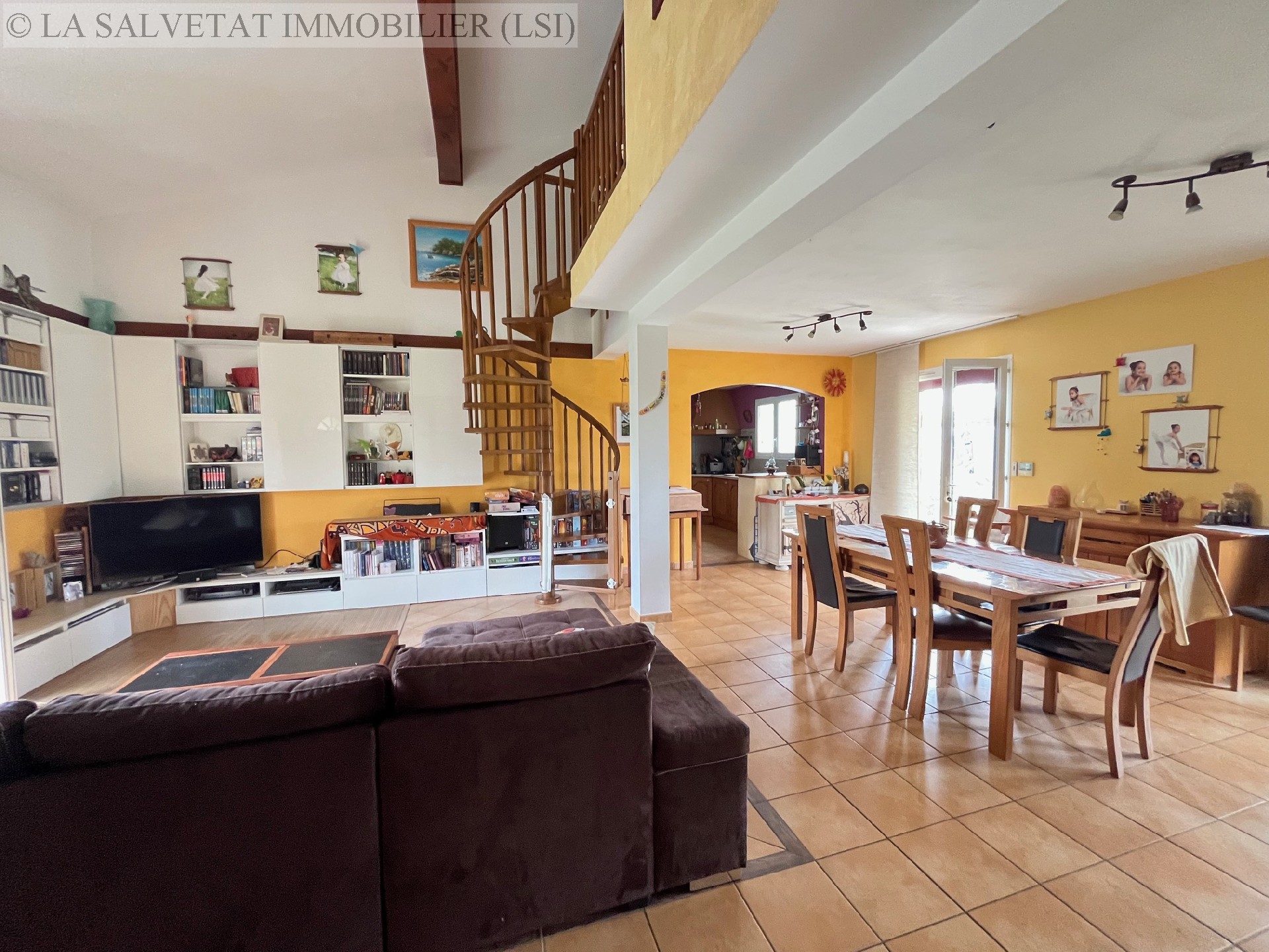 Vente maison-villa - LA SALVETAT ST GILLES<br>128 m², 5 pièces