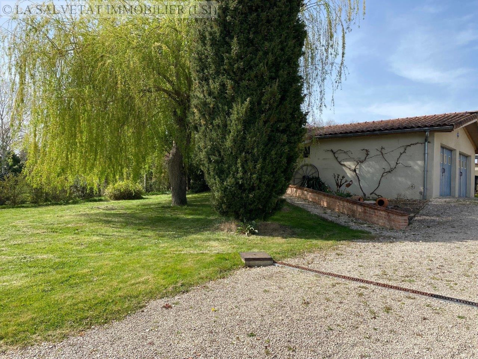 Vente maison-villa - BONREPOS SUR AUSSONNELLE<br>165 m², 5 pièces