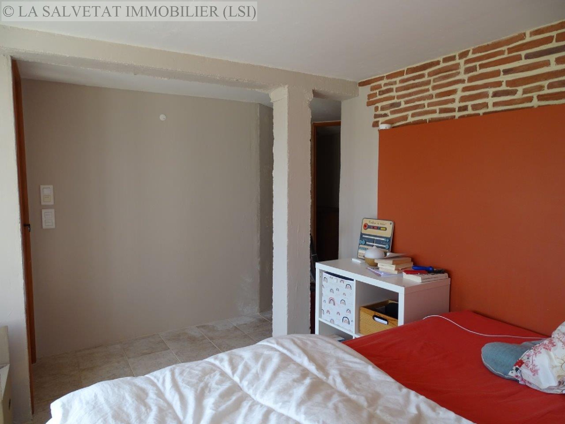 Vente maison-villa - BONREPOS SUR AUSSONNELLE<br>165 m², 5 pièces