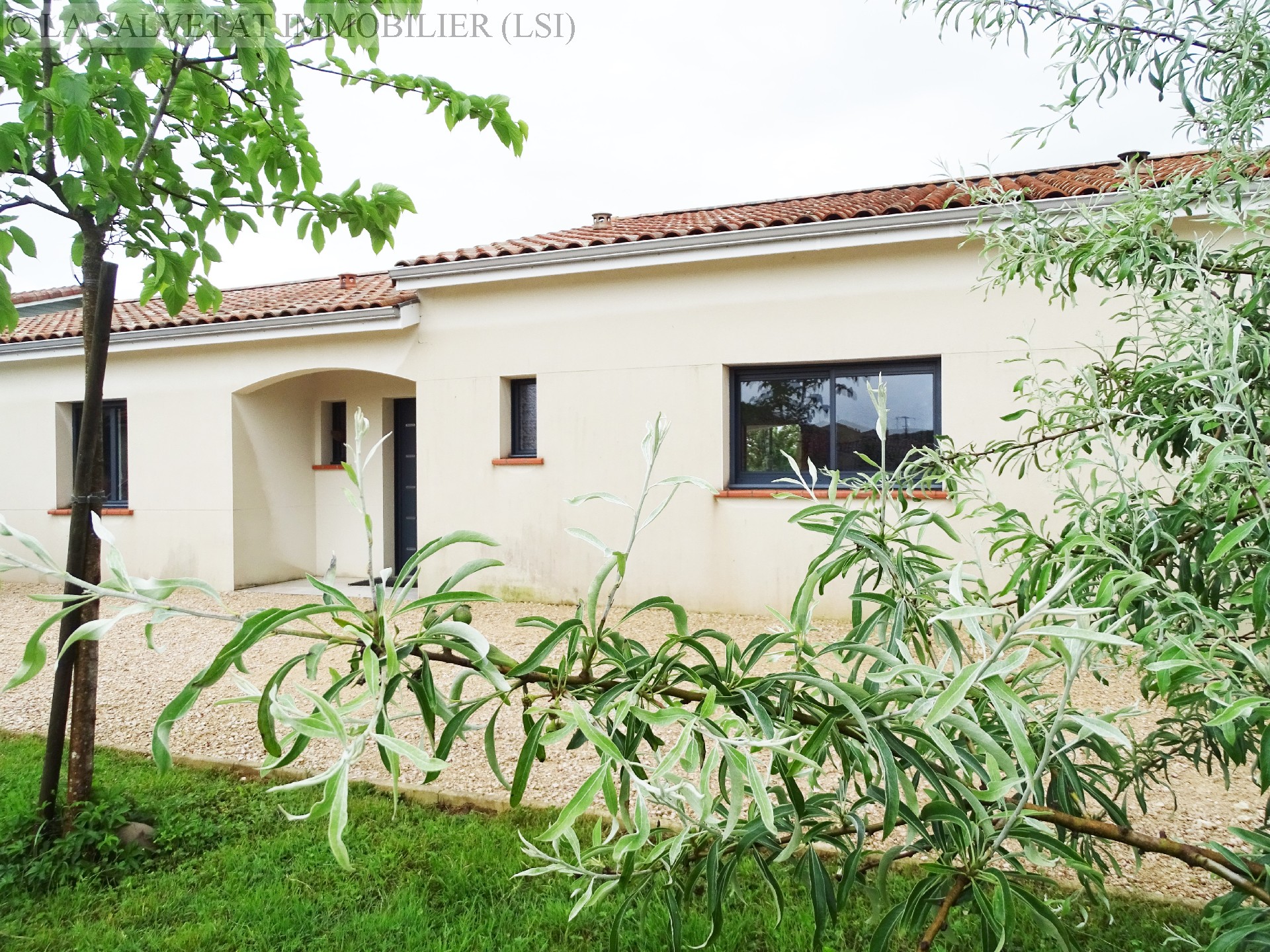 Vente maison-villa - BONREPOS SUR AUSSONNELLE<br>128 m², 5 pièces