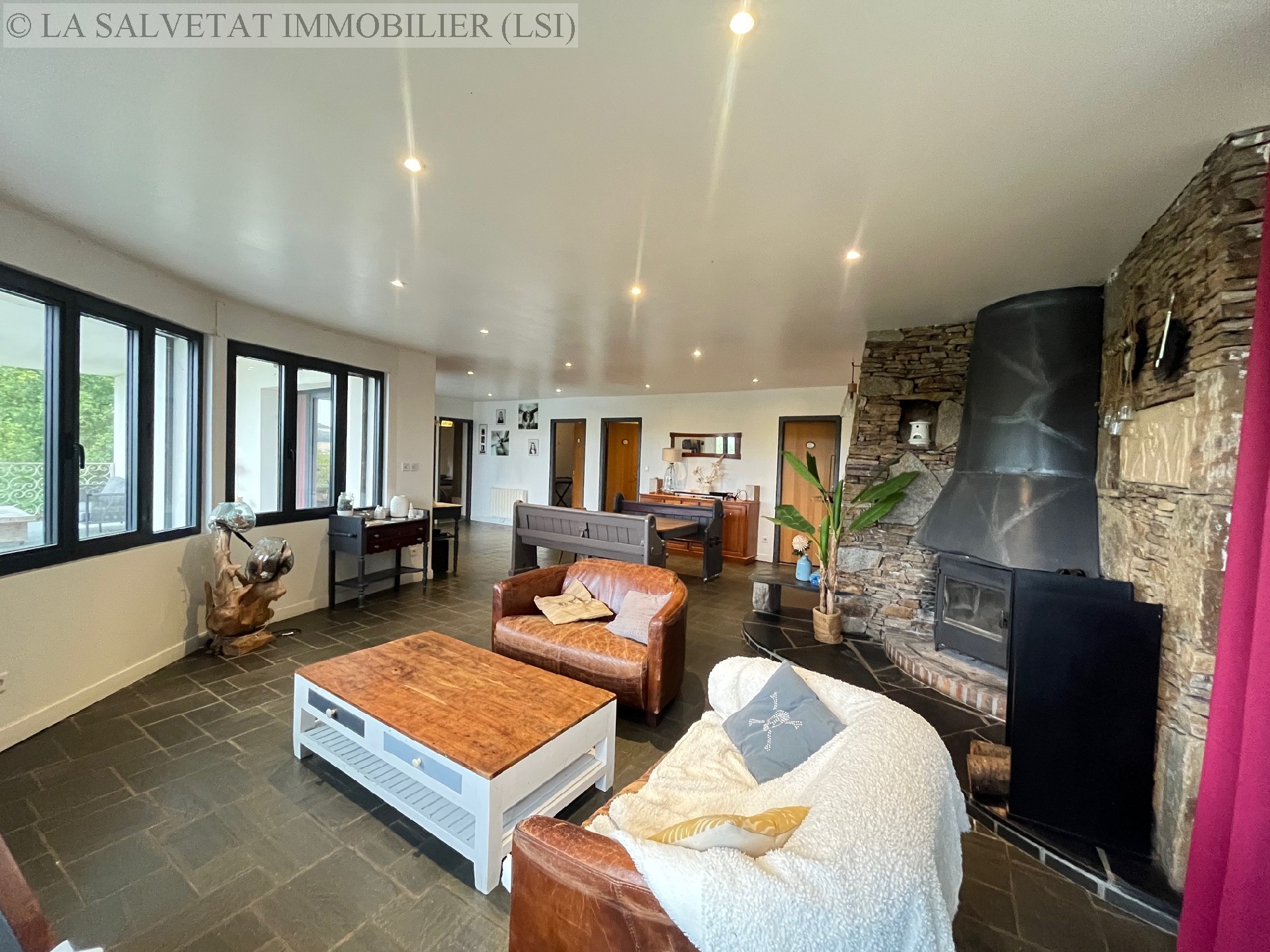 Vente maison-villa - BONREPOS SUR AUSSONNELLE<br>120 m², 5 pièces