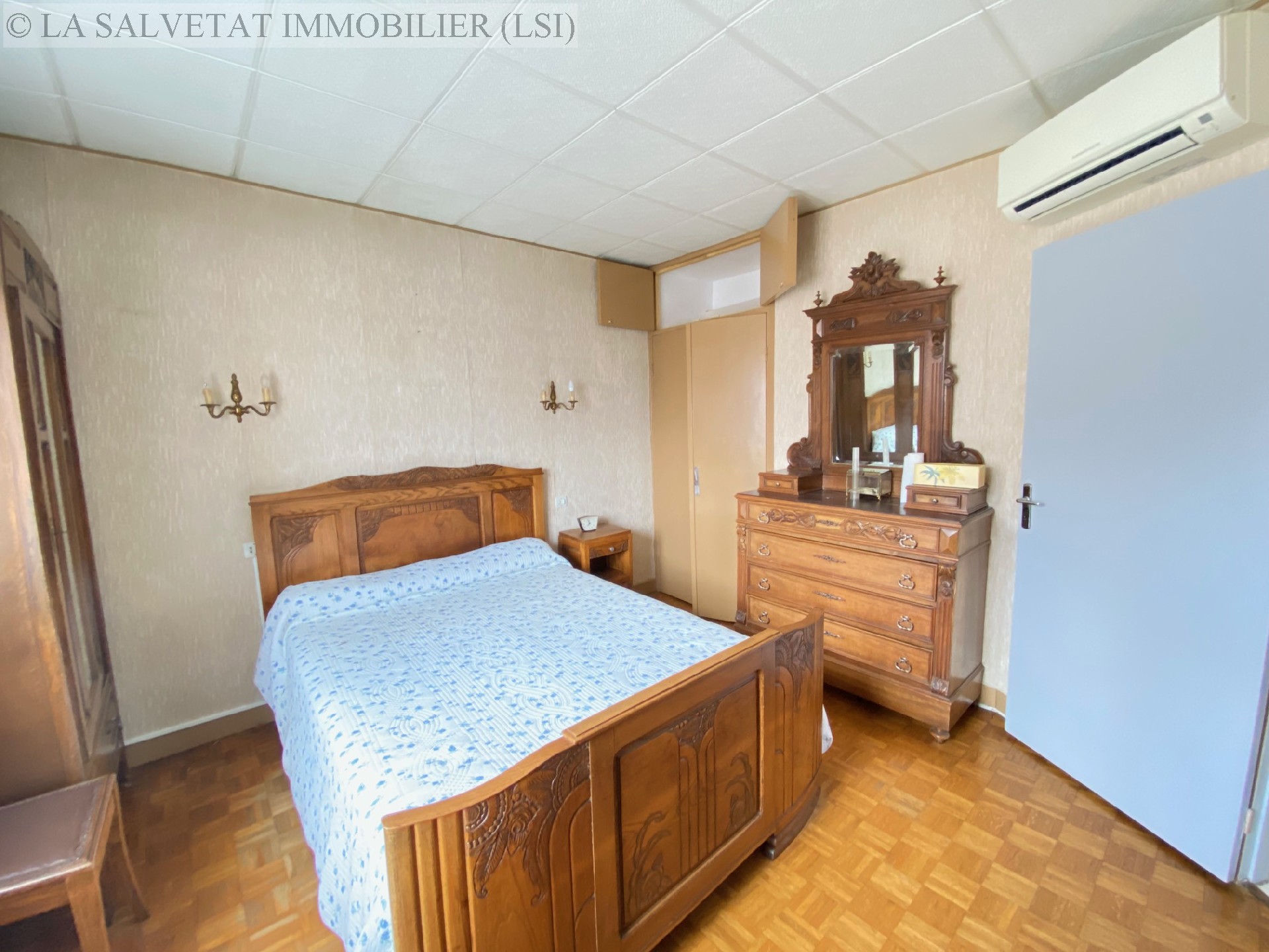 Vente maison-villa - FONSORBES<br>250 m², 6 pièces