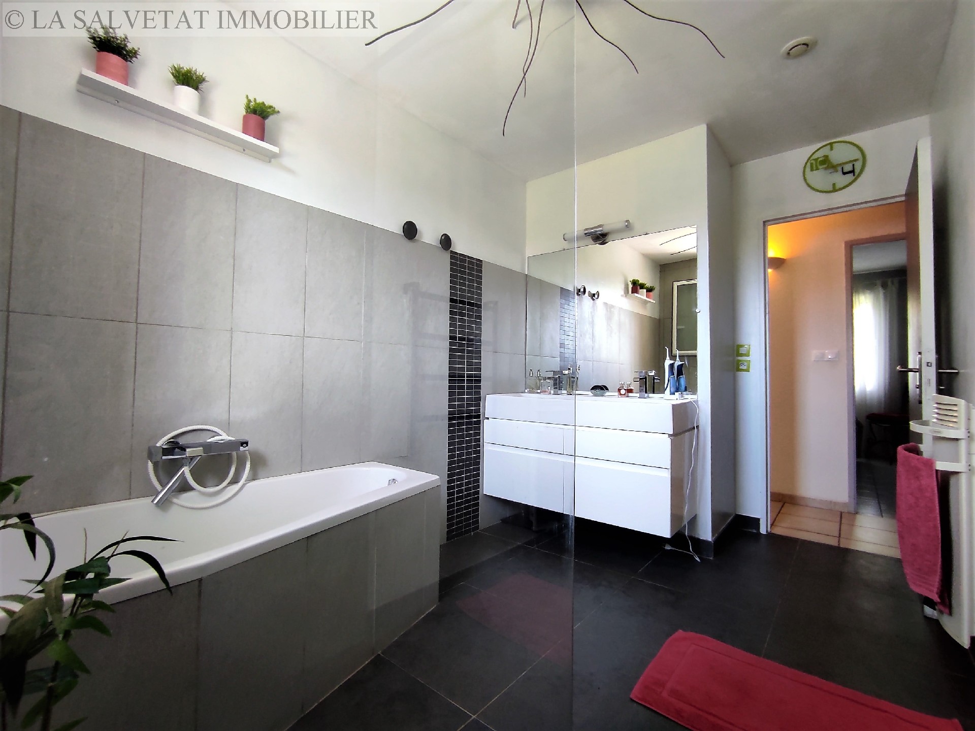 Vente maison-villa - FONTENILLES<br>168 m², 7 pièces
