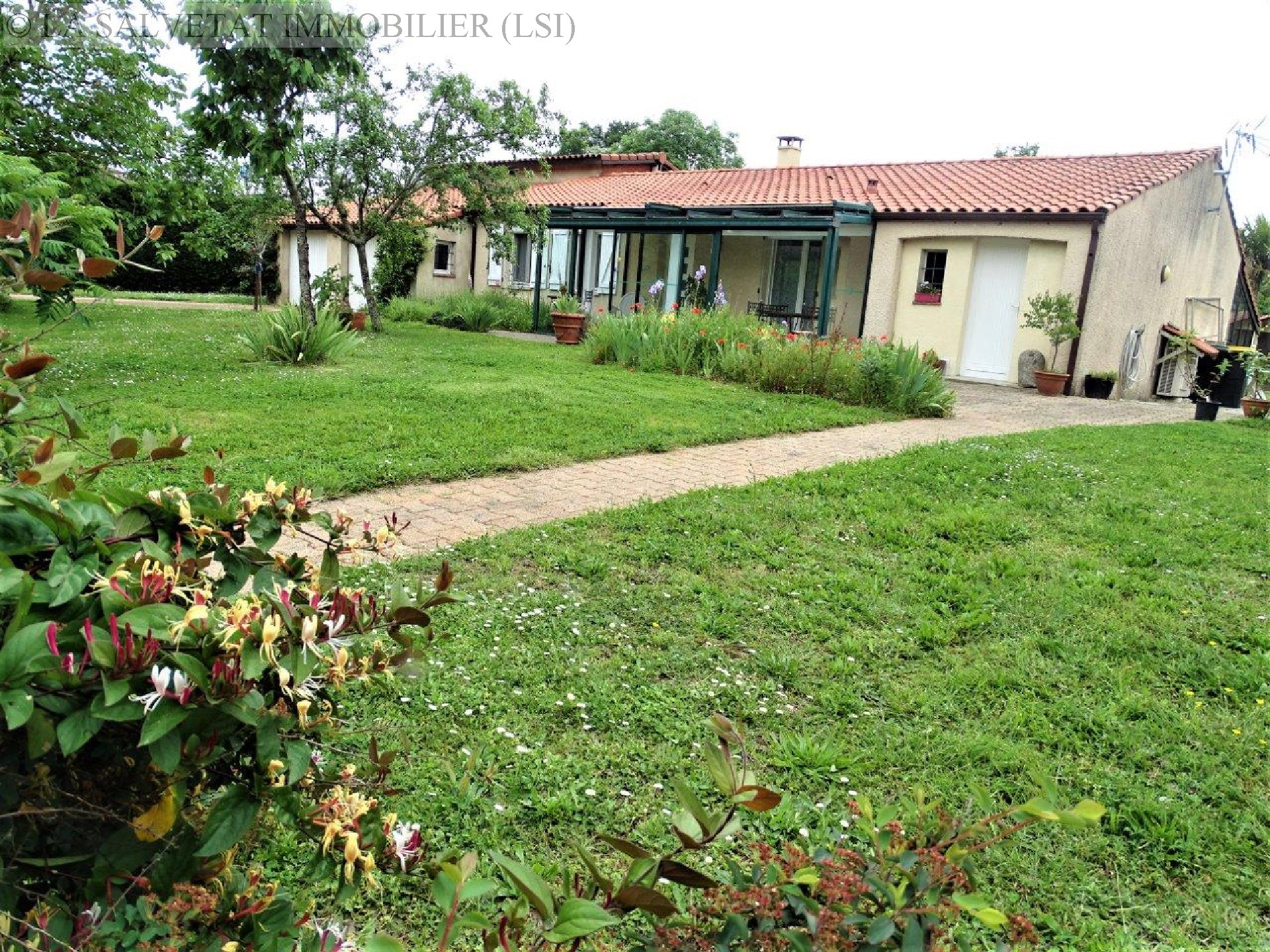 Vente maison-villa - FONTENILLES<br>168 m², 7 pièces