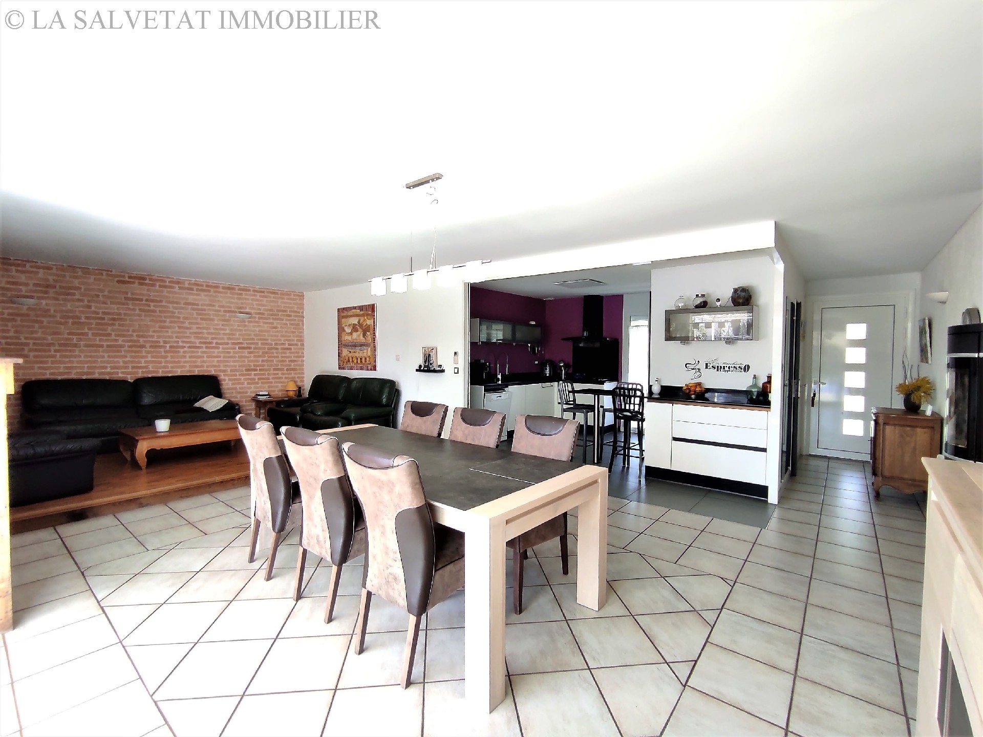 Vente maison-villa - FONTENILLES<br>168 m², 7 pièces