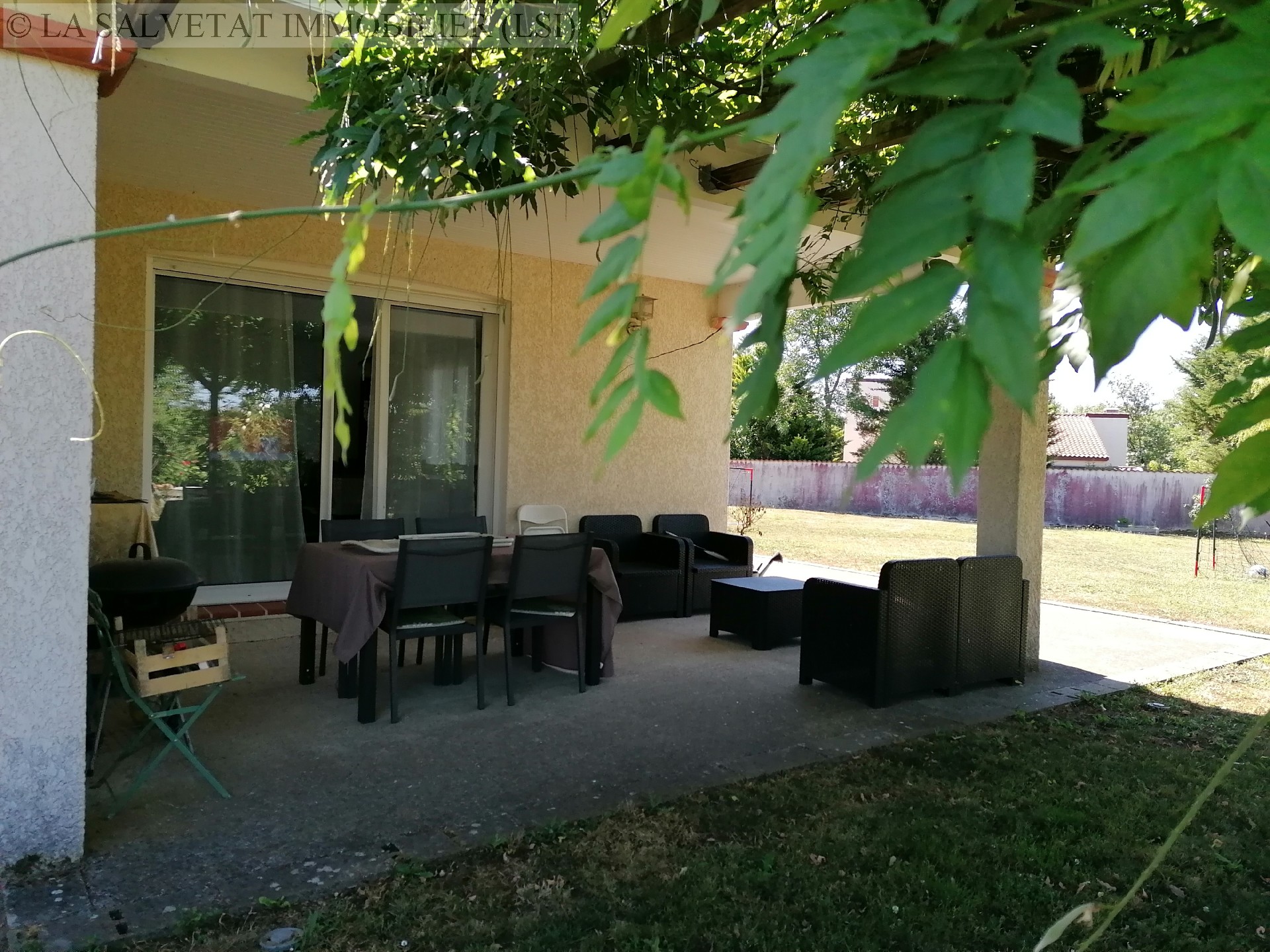Vente maison-villa - LA SALVETAT ST GILLES<br>110 m², 4 pièces