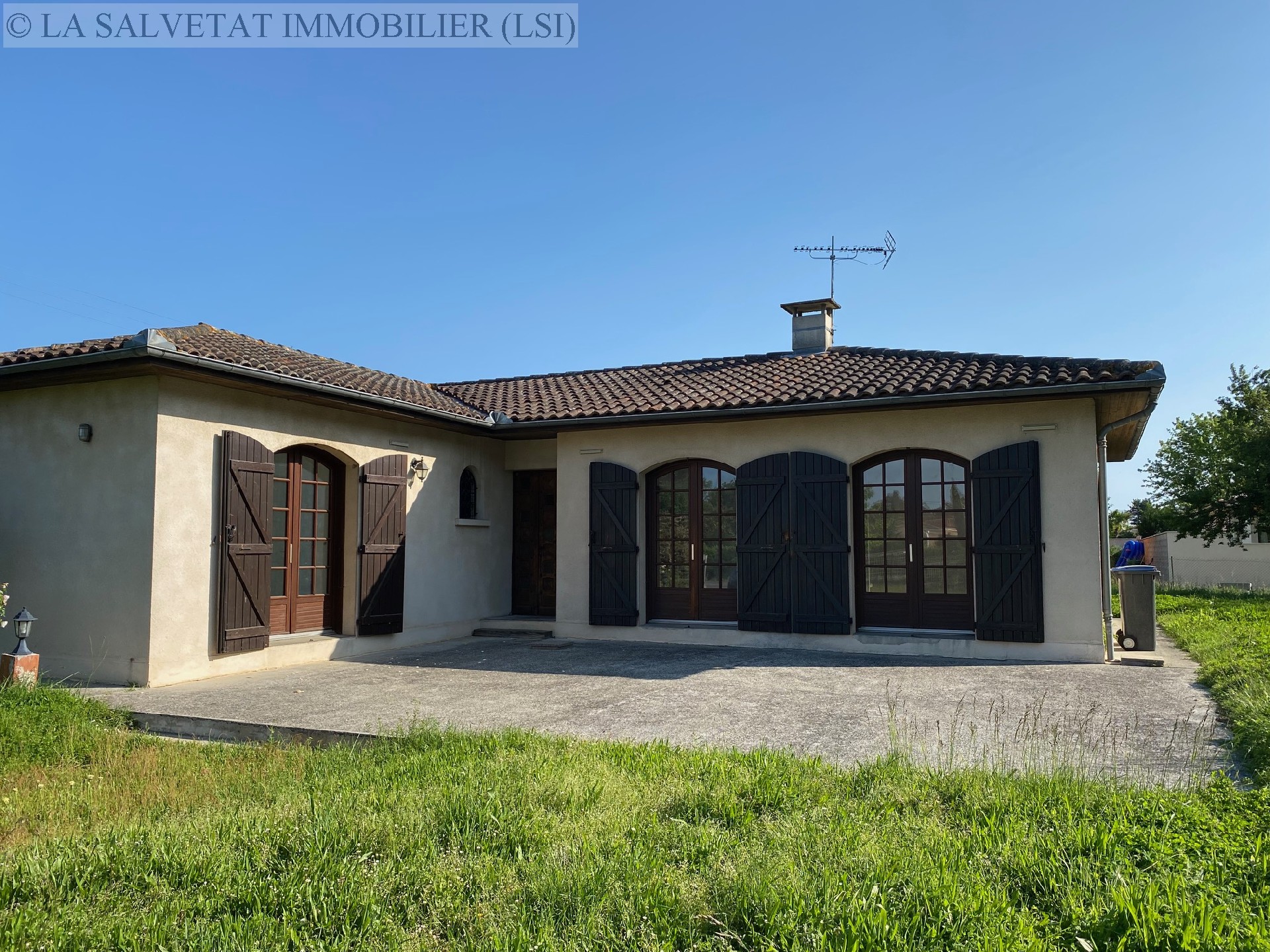 Vente maison-villa - LA SALVETAT SAINT-GILLES<br>115 m², 5 pièces