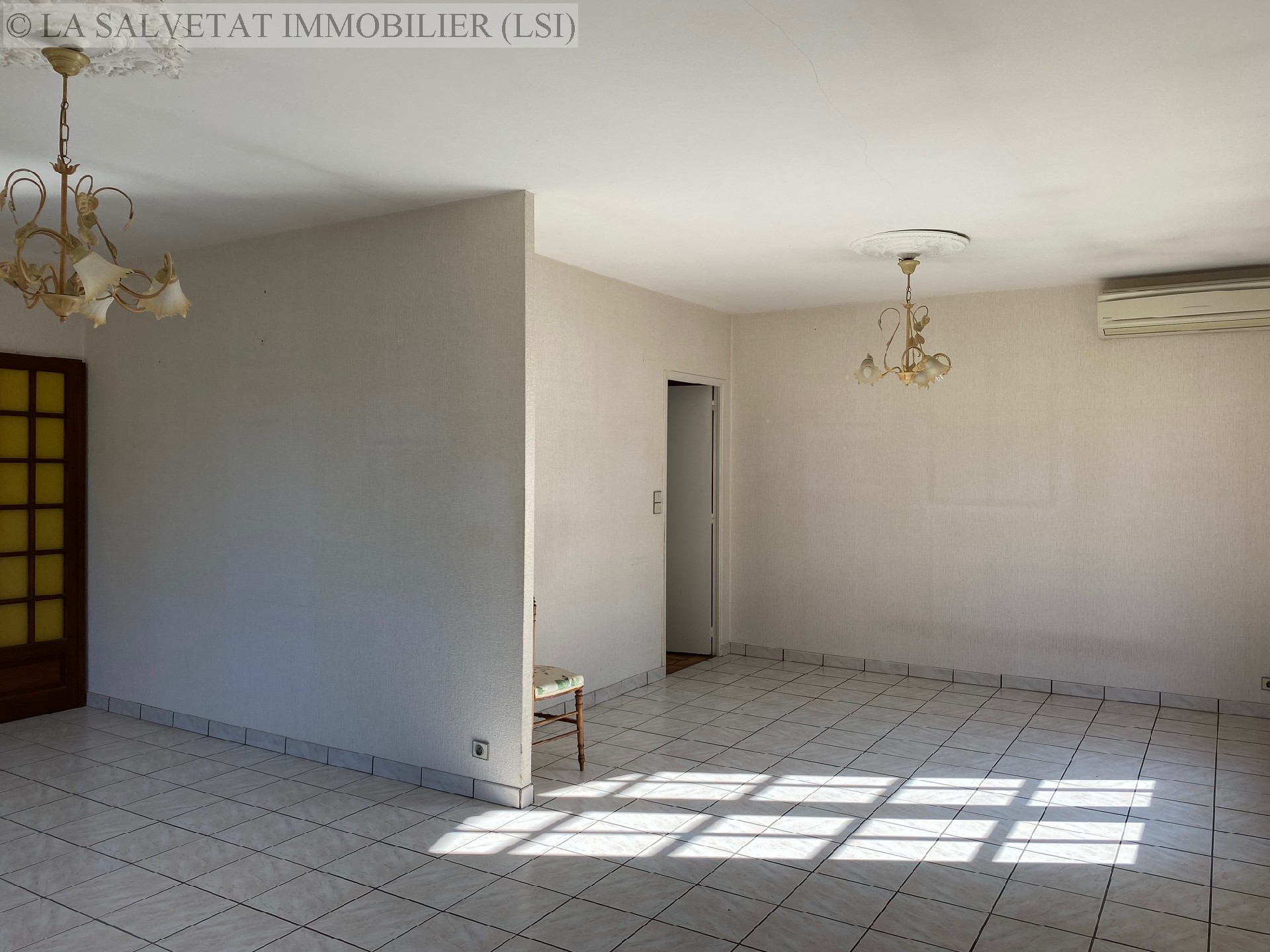 Vente maison-villa - LA SALVETAT SAINT-GILLES<br>115 m², 5 pièces