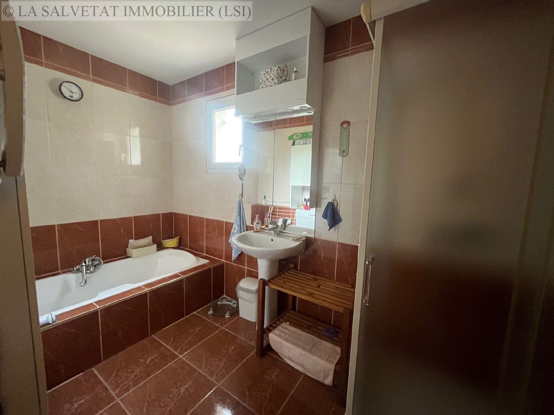 Vente maison-villa - LA SALVETAT ST GILLES<br>112 m², 5 pièces