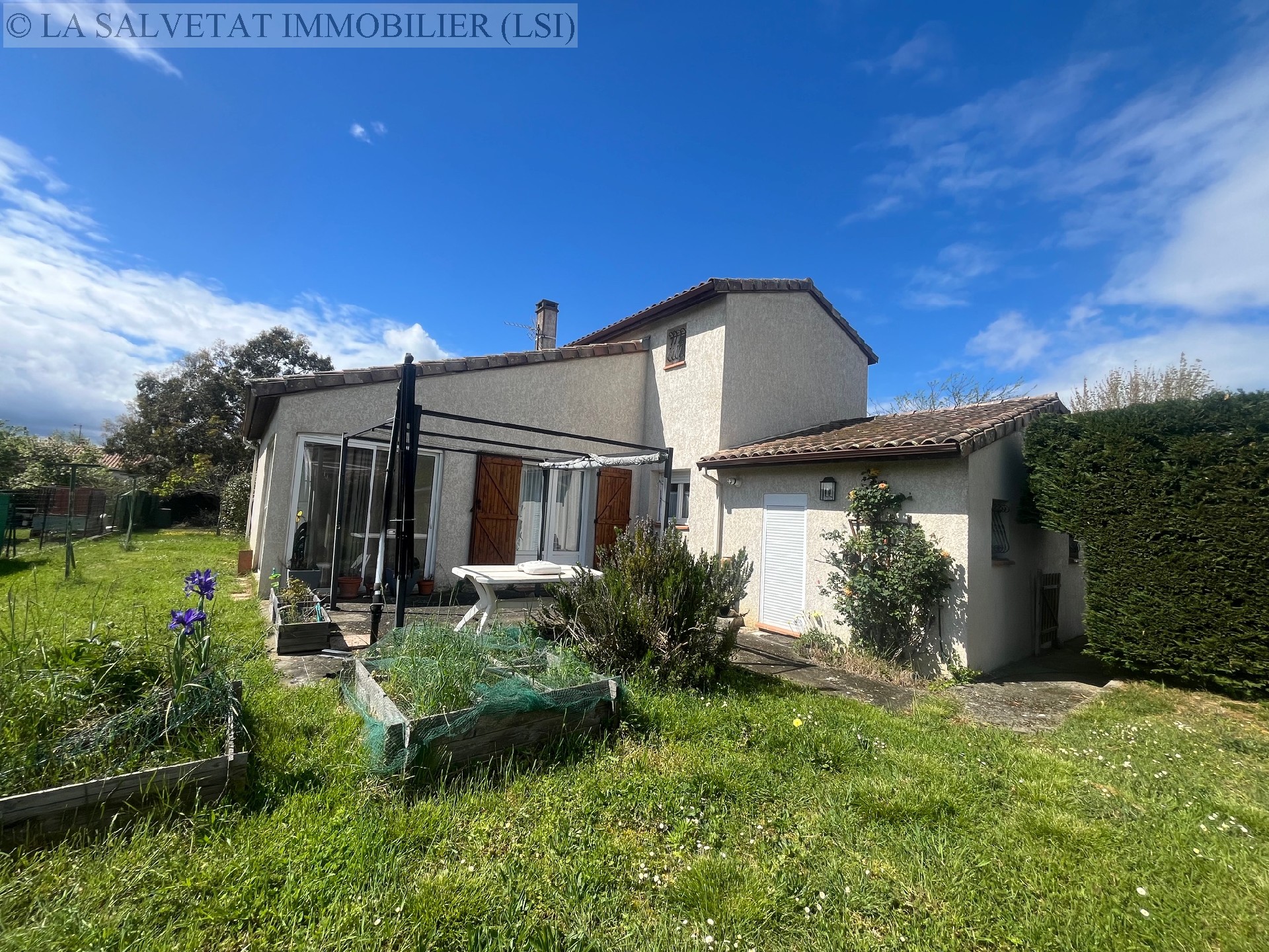 Vente maison-villa - LA SALVETAT ST GILLES<br>125 m², 5 pièces