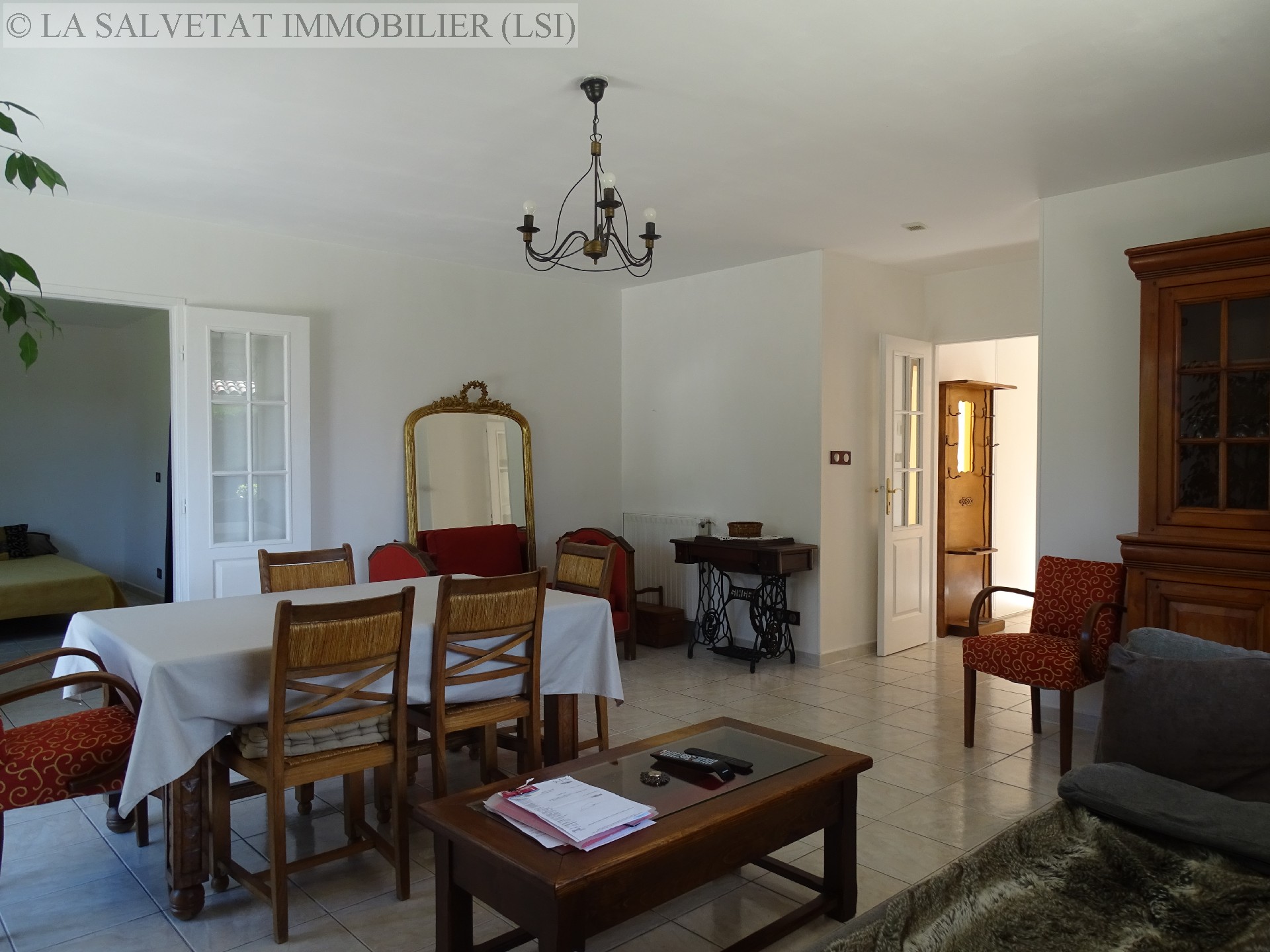 Vente maison-villa - LA SALVETAT ST GILLES<br>110 m², 5 pièces