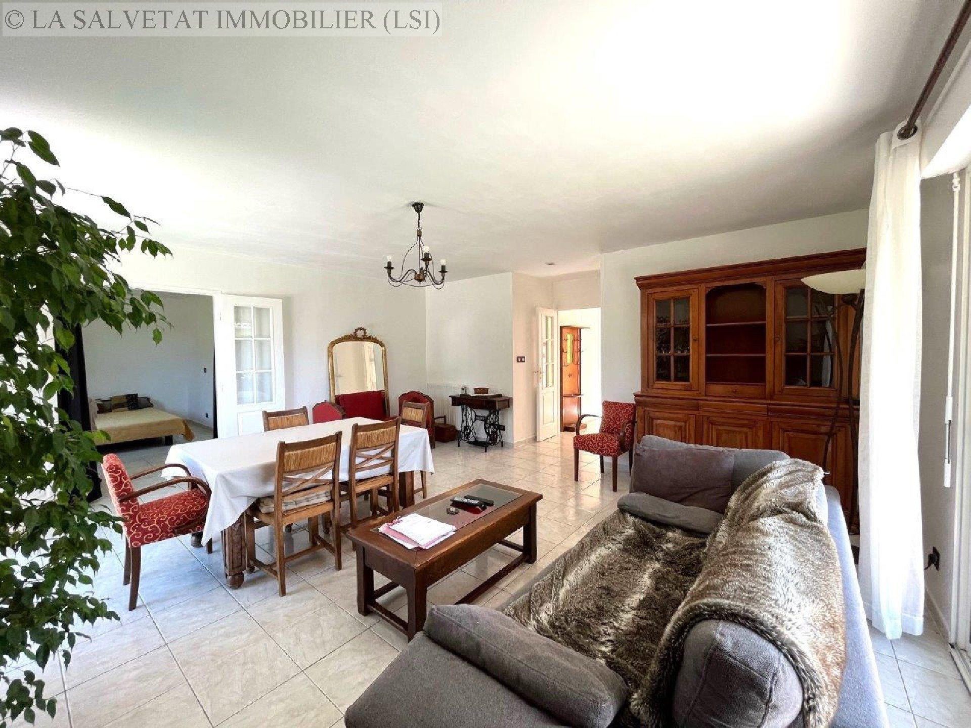 Vente maison-villa - LA SALVETAT ST GILLES<br>110 m², 5 pièces