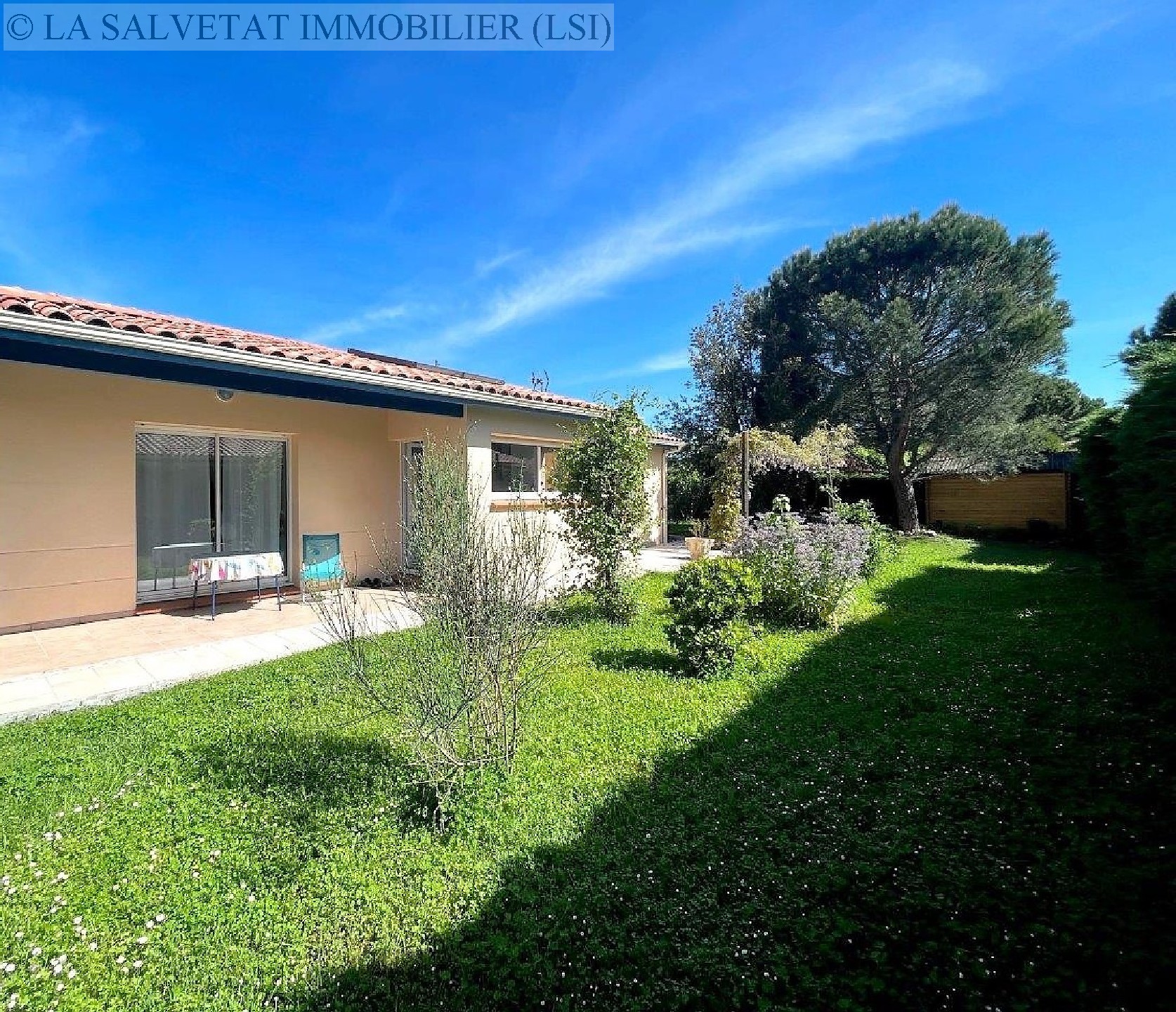 Vente maison-villa - LA SALVETAT ST GILLES<br>110 m², 5 pièces