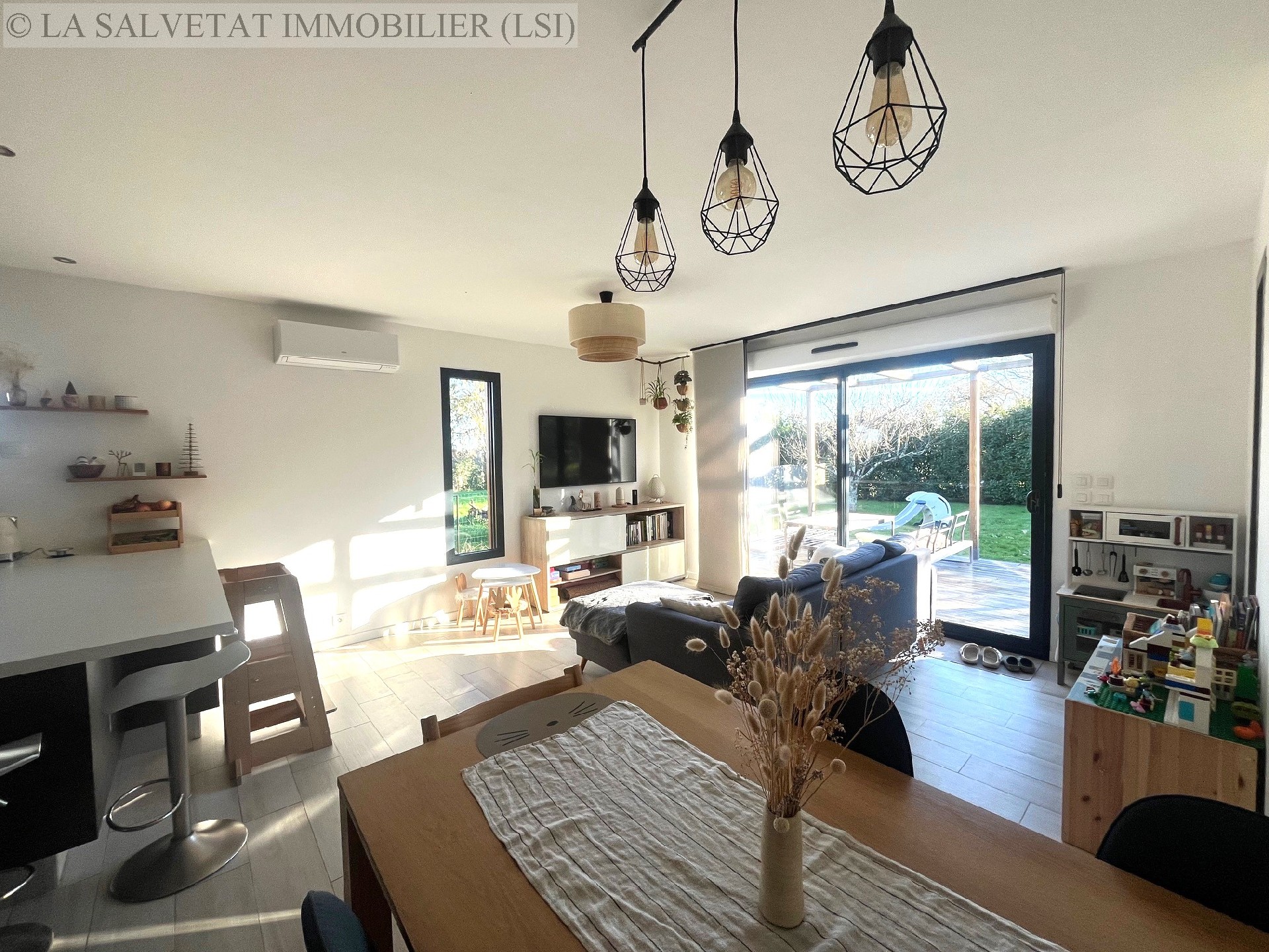 Vente maison-villa - LIAS<br>90 m², 4 pièces