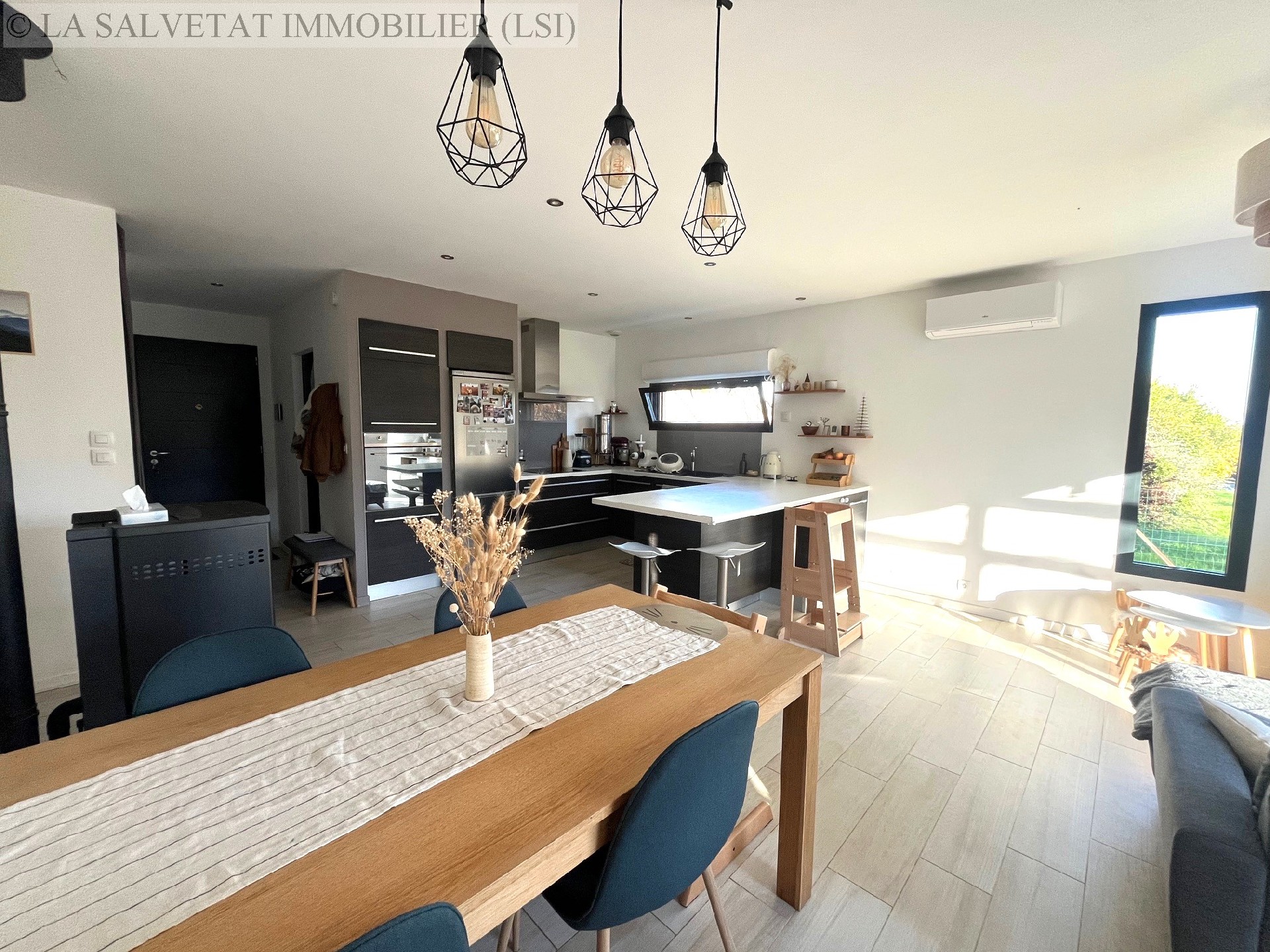 Vente maison-villa - LIAS<br>90 m², 4 pièces