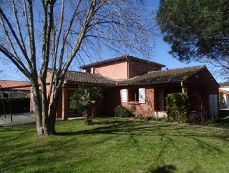 vente maison  villa LA SALVETAT-SAINT-GILLES 5 pieces, 130m2