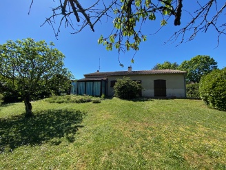 vente maison-villa LA SALVETAT ST GILLES 6 pieces, 177m2
