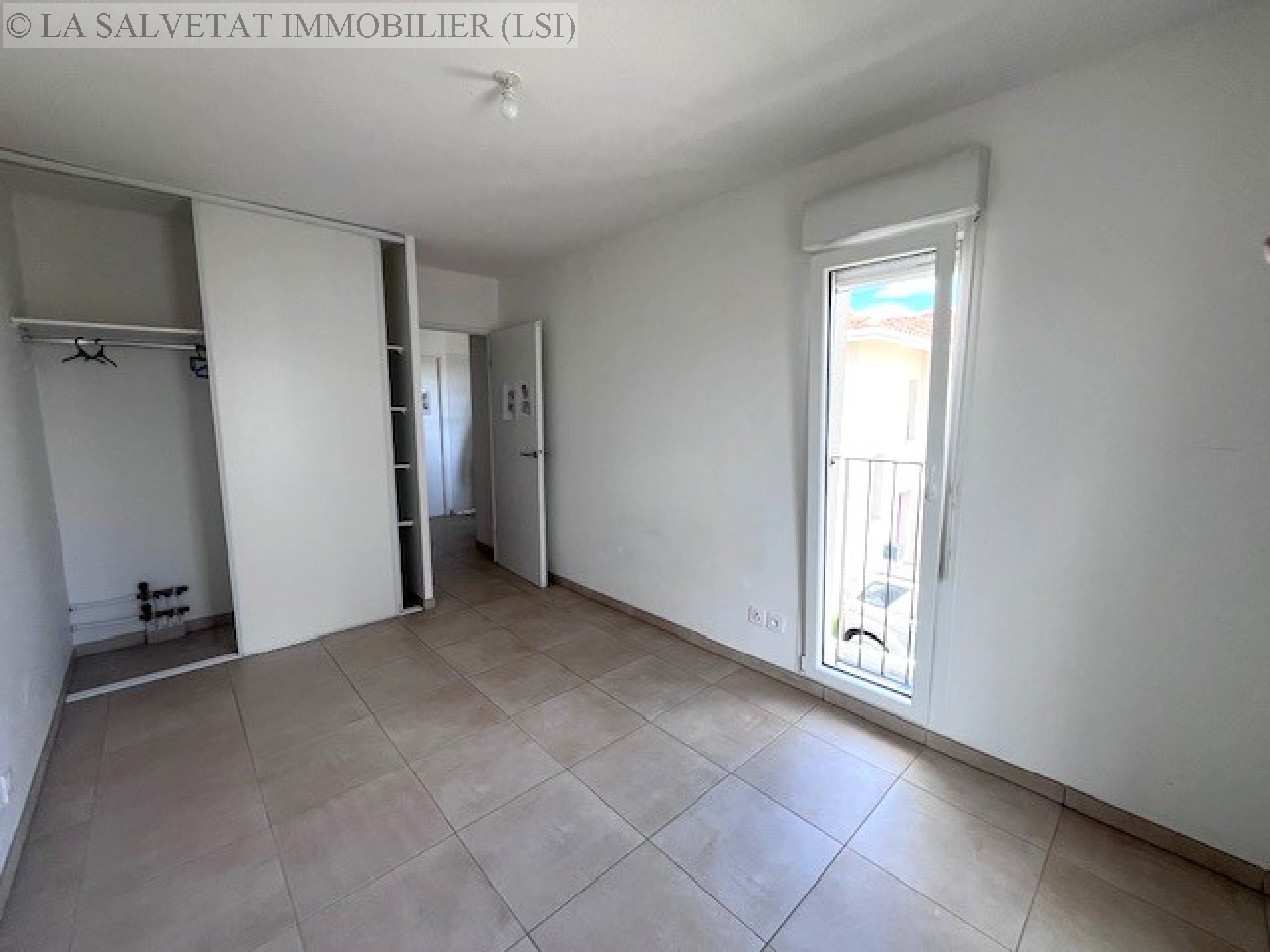 Vente maison-villa - LA SALVETAT ST GILLES<br>79 m², 4 pièces