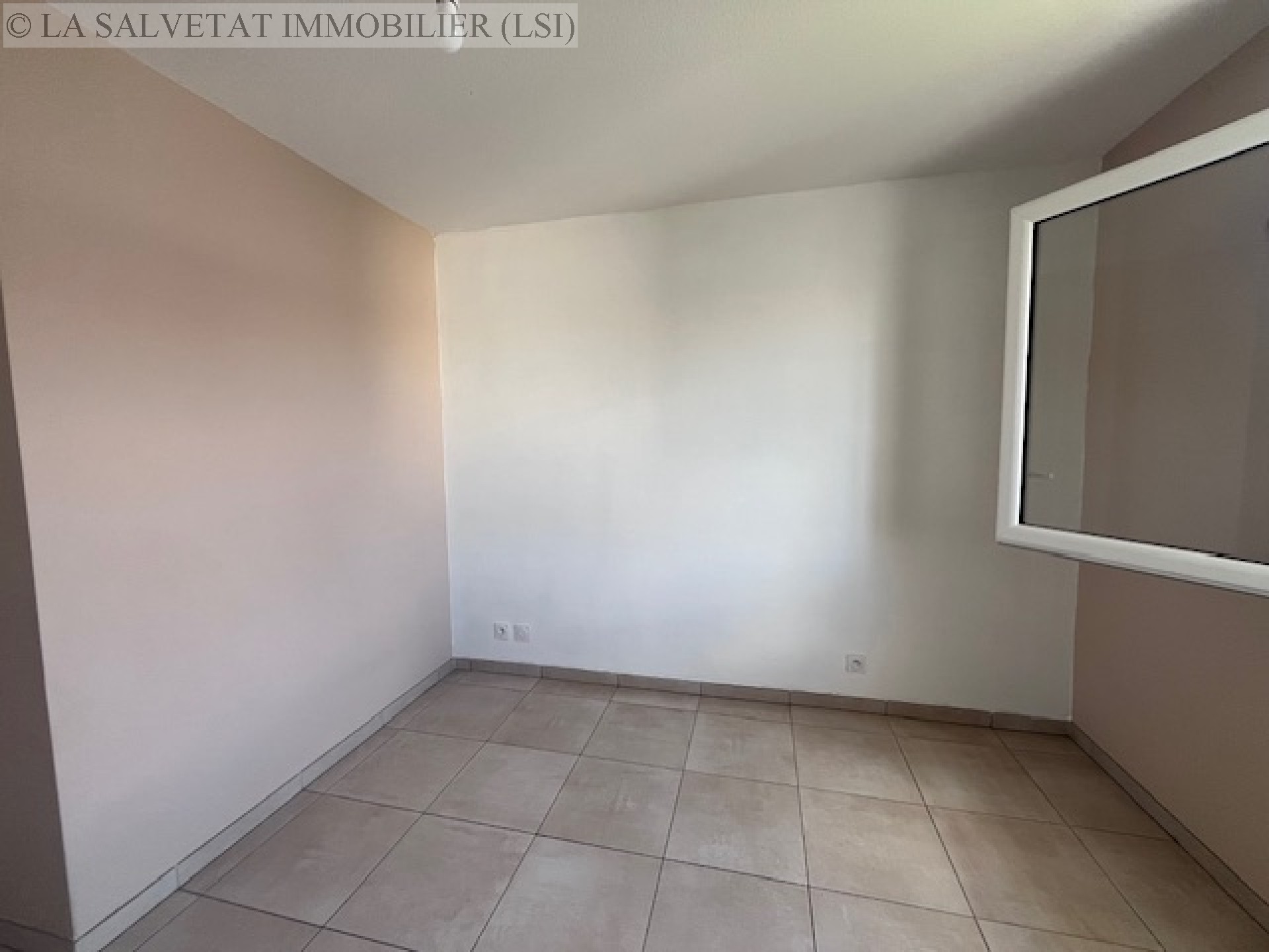 Vente maison-villa - LA SALVETAT ST GILLES<br>79 m², 4 pièces
