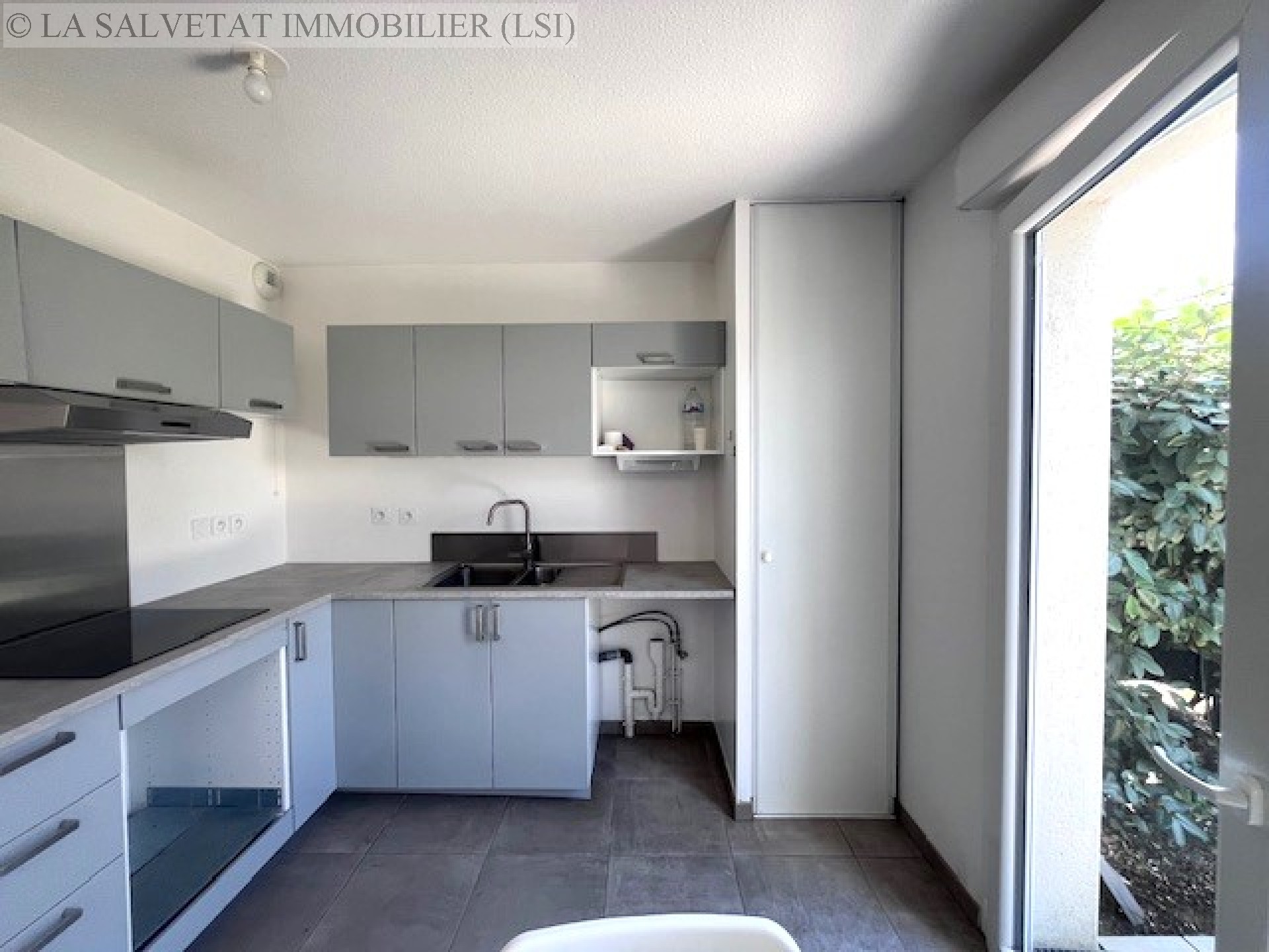 Vente maison-villa - LA SALVETAT ST GILLES<br>79 m², 4 pièces