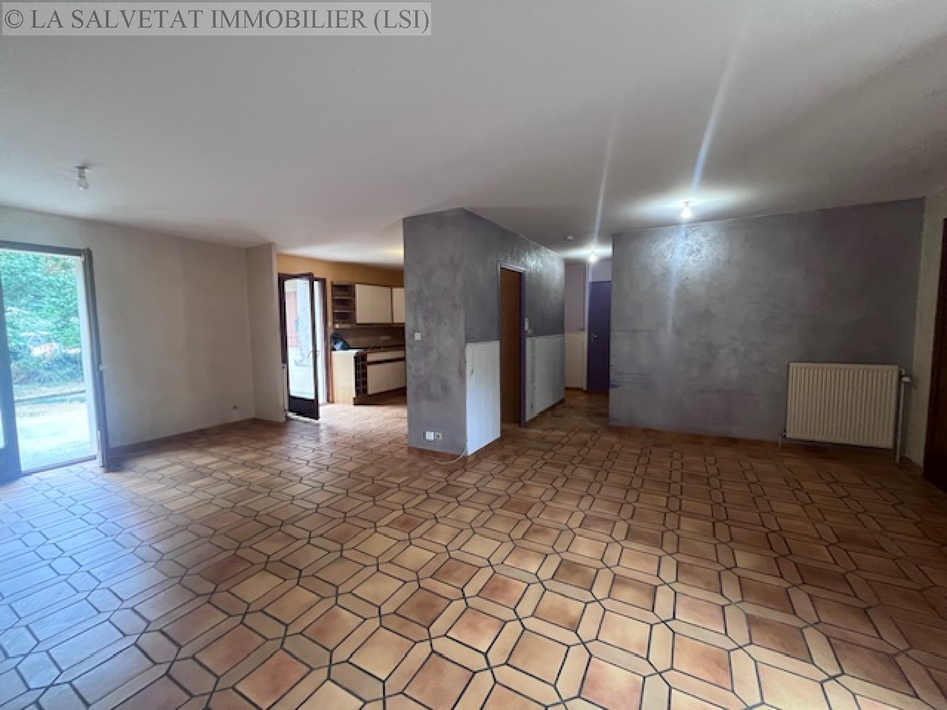 Vente maison-villa - LEGUEVIN<br>115 m&sup2;, 5 pièces