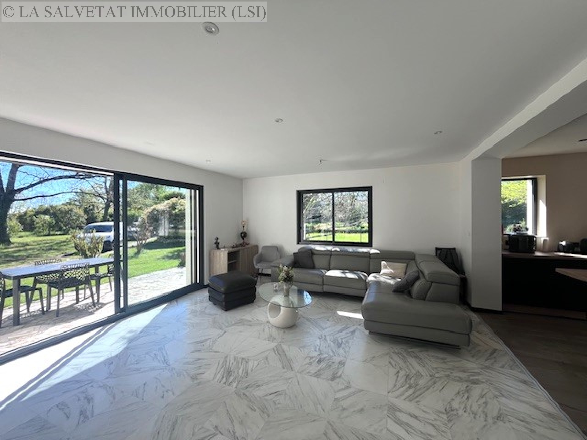 Vente maison-villa - FONSORBES<br>168 m&sup2;, 6 pièces