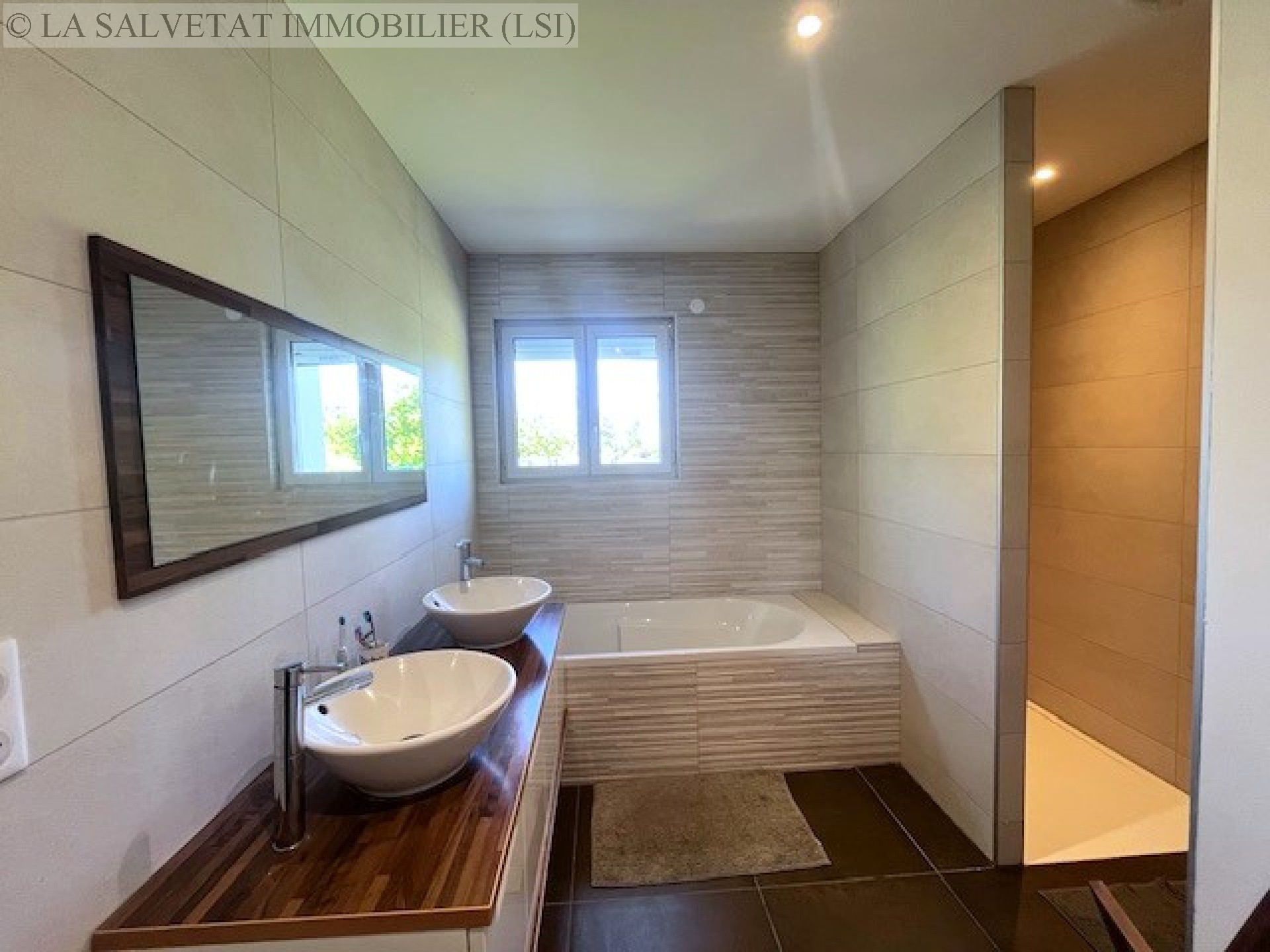 Vente maison-villa - FONSORBES<br>168 m&sup2;, 6 pièces