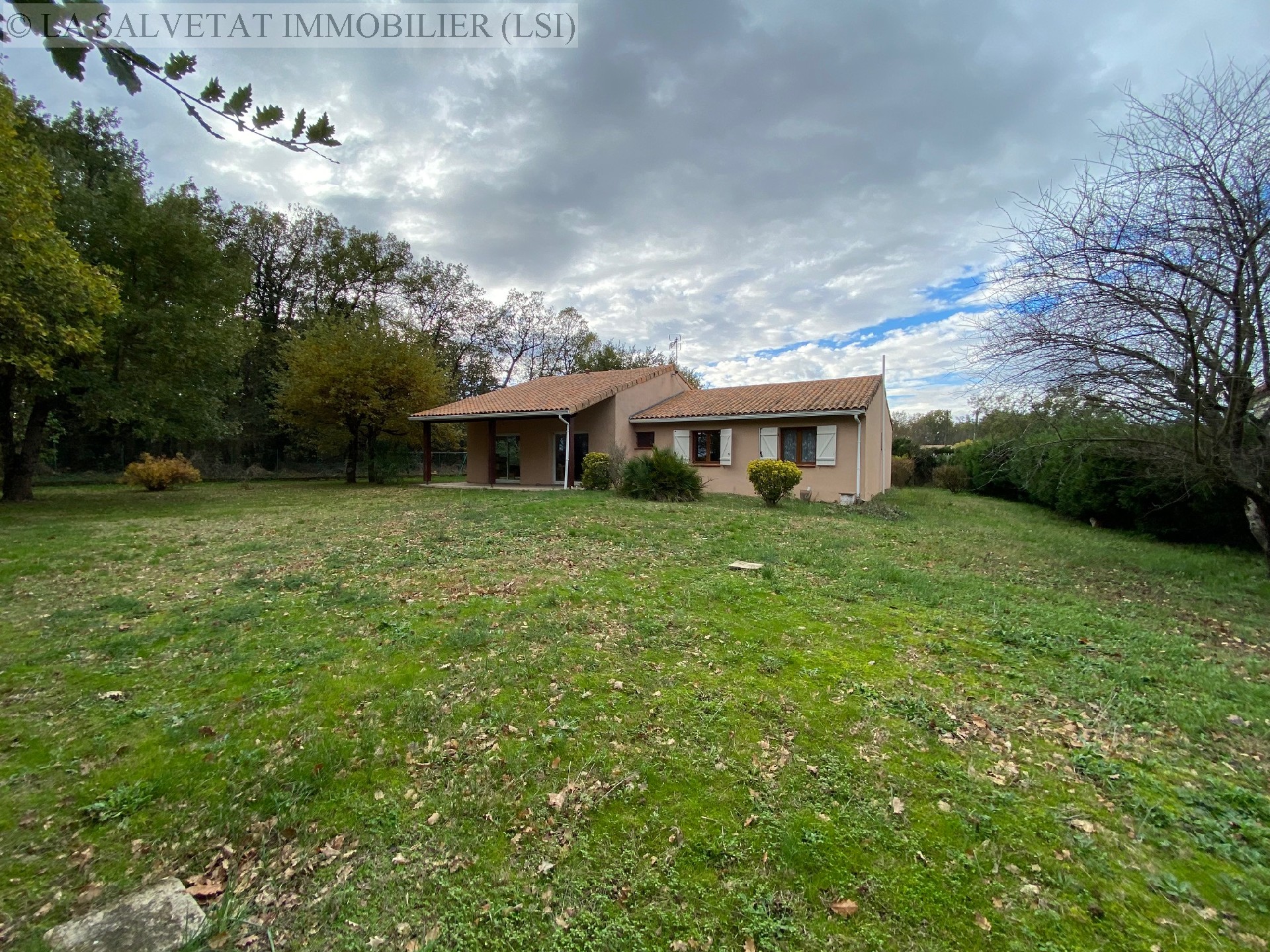 Vente maison-villa - FONTENILLES<br>133 m&sup2;, 5 pièces