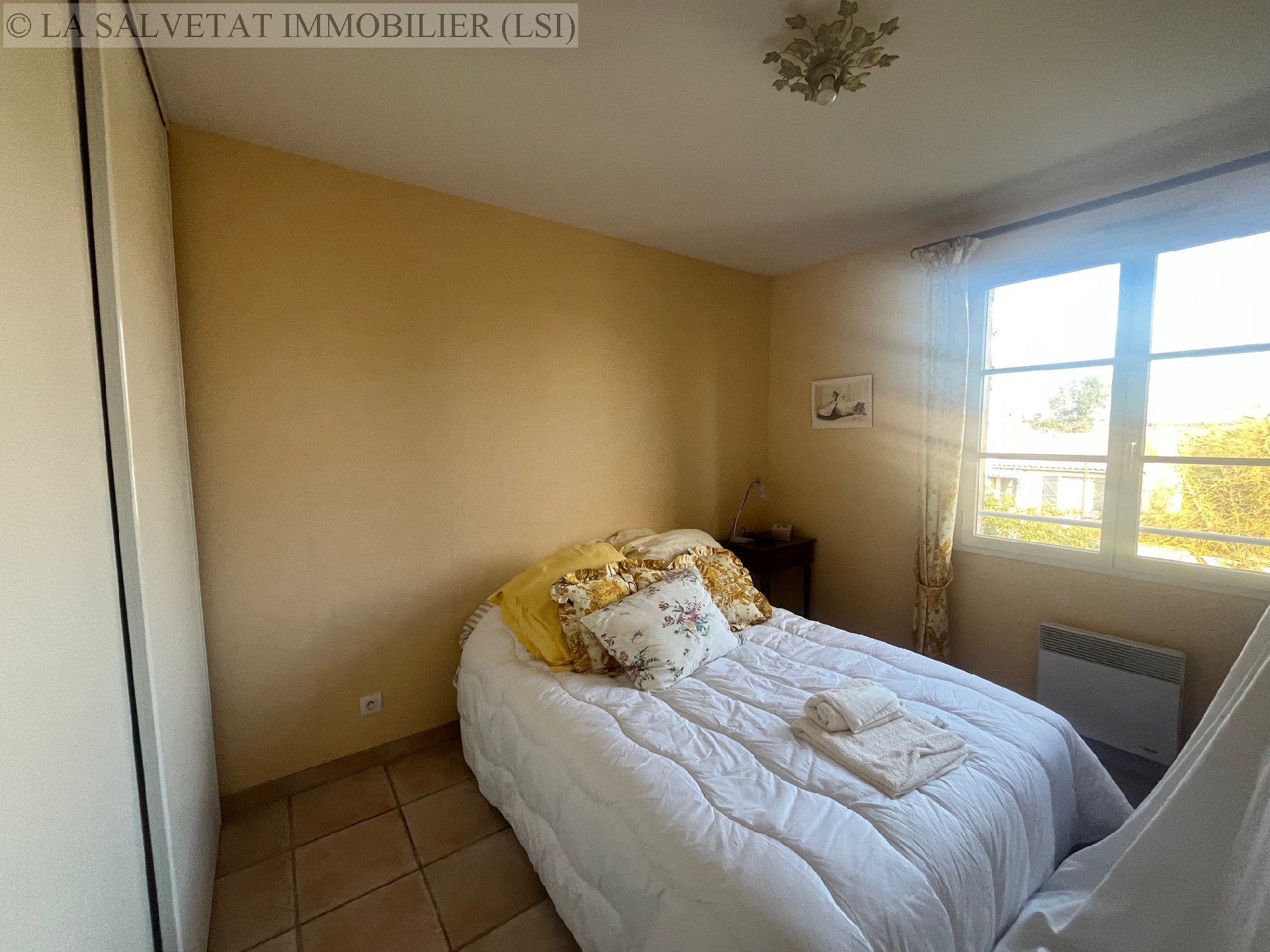 Vente maison-villa - FONTENILLES<br>131 m&sup2;, 6 pièces