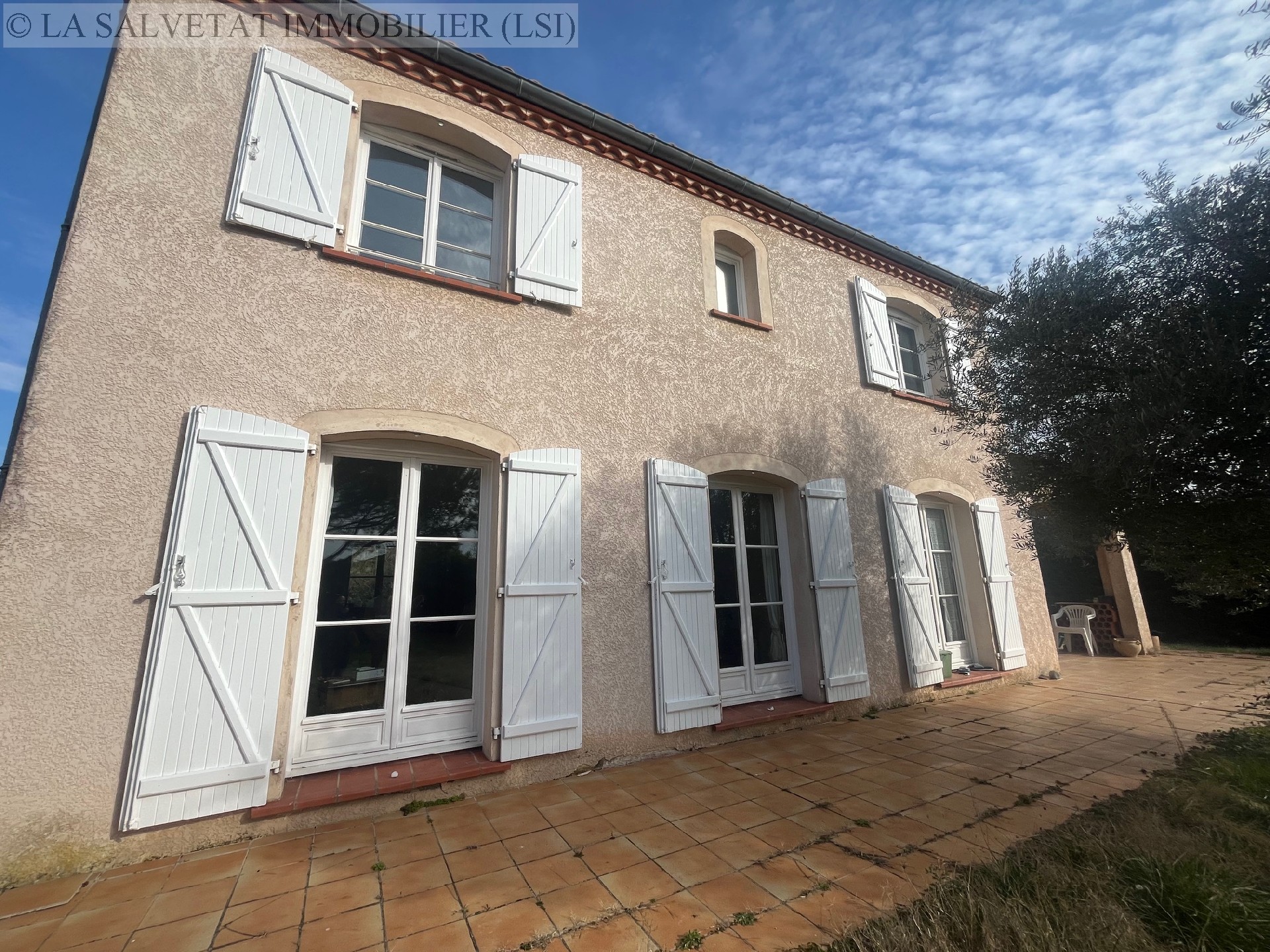 Vente maison-villa - FONTENILLES<br>131 m&sup2;, 6 pièces
