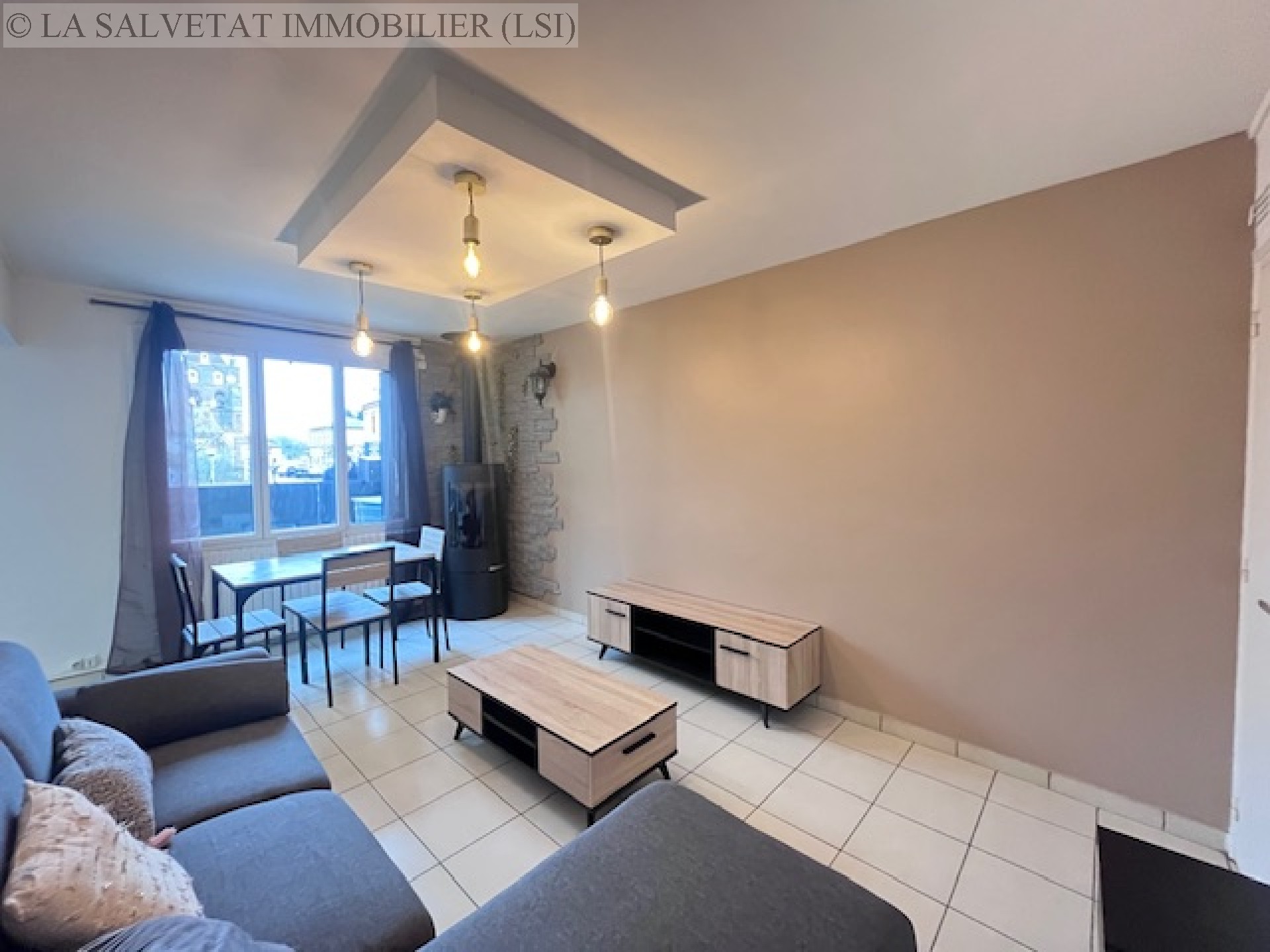 Vente maison-villa - FONTENILLES<br>85 m², 4 pièces