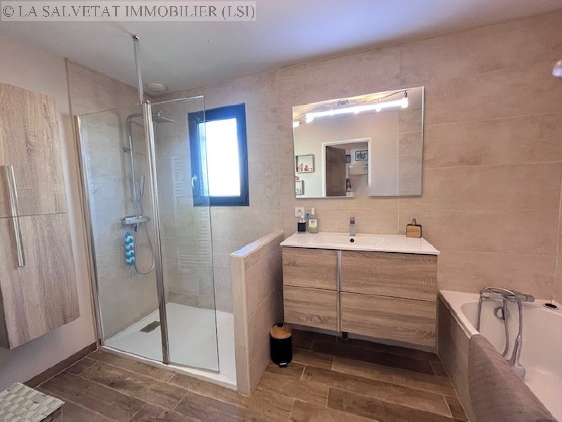 Vente maison-villa - FONTENILLES<br>90 m&sup2;, 4 pièces