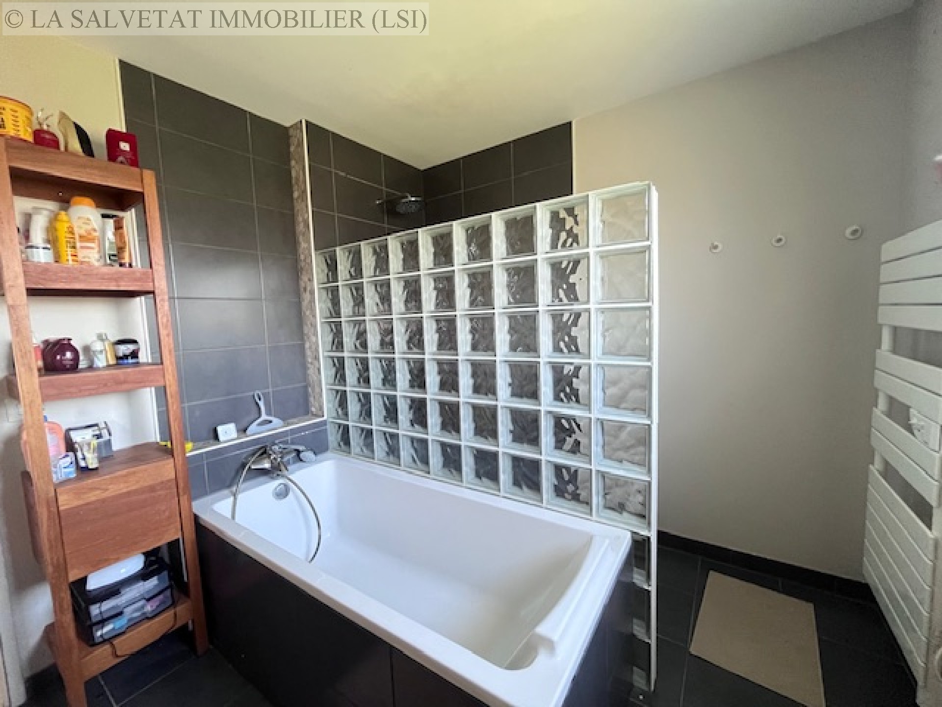 Vente maison-villa - FONTENILLES<br>116 m², 5 pièces
