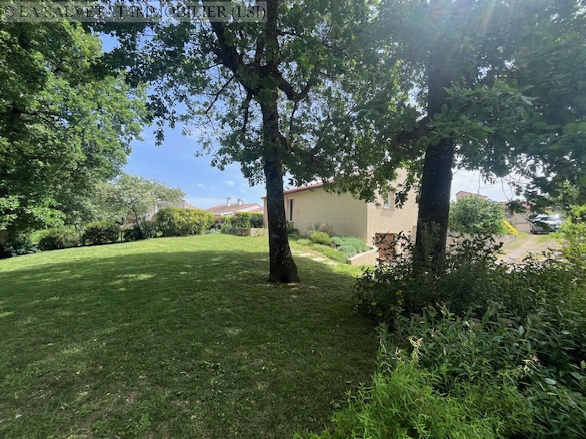 Vente maison-villa - LA SALVETAT ST GILLES<br>94 m², 4 pièces