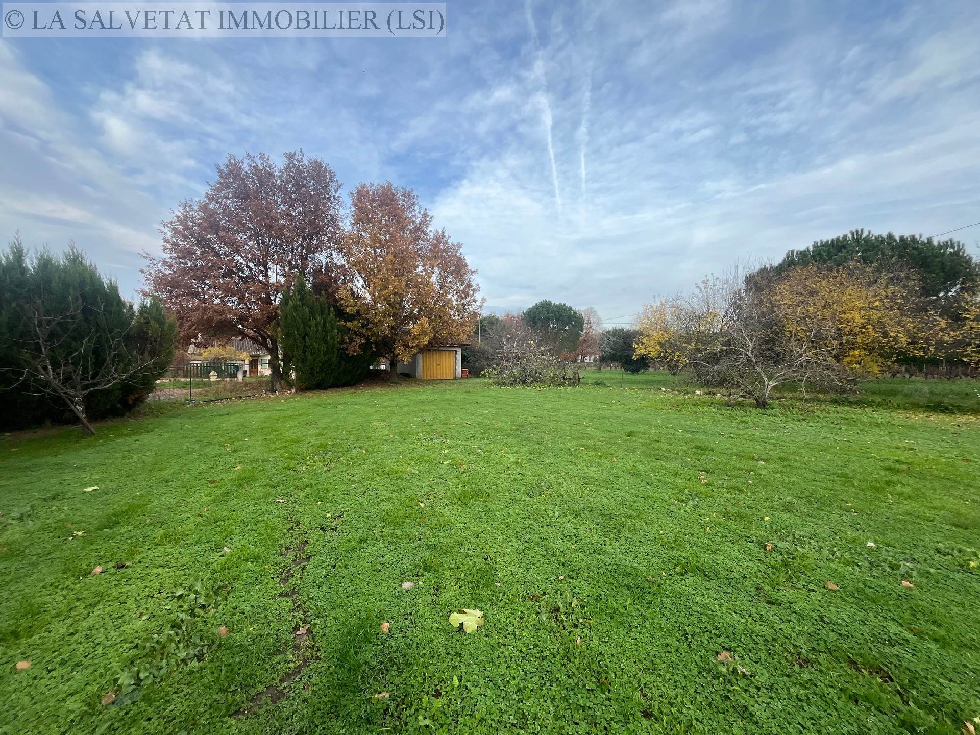 Vente terrain - FONTENILLES<br>500 m&sup2;, terrain de 500 m&sup2;