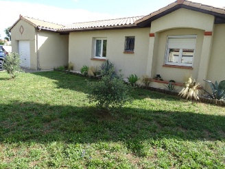 location maison-villa LA SALVETAT ST GILLES 5 pieces, 126m